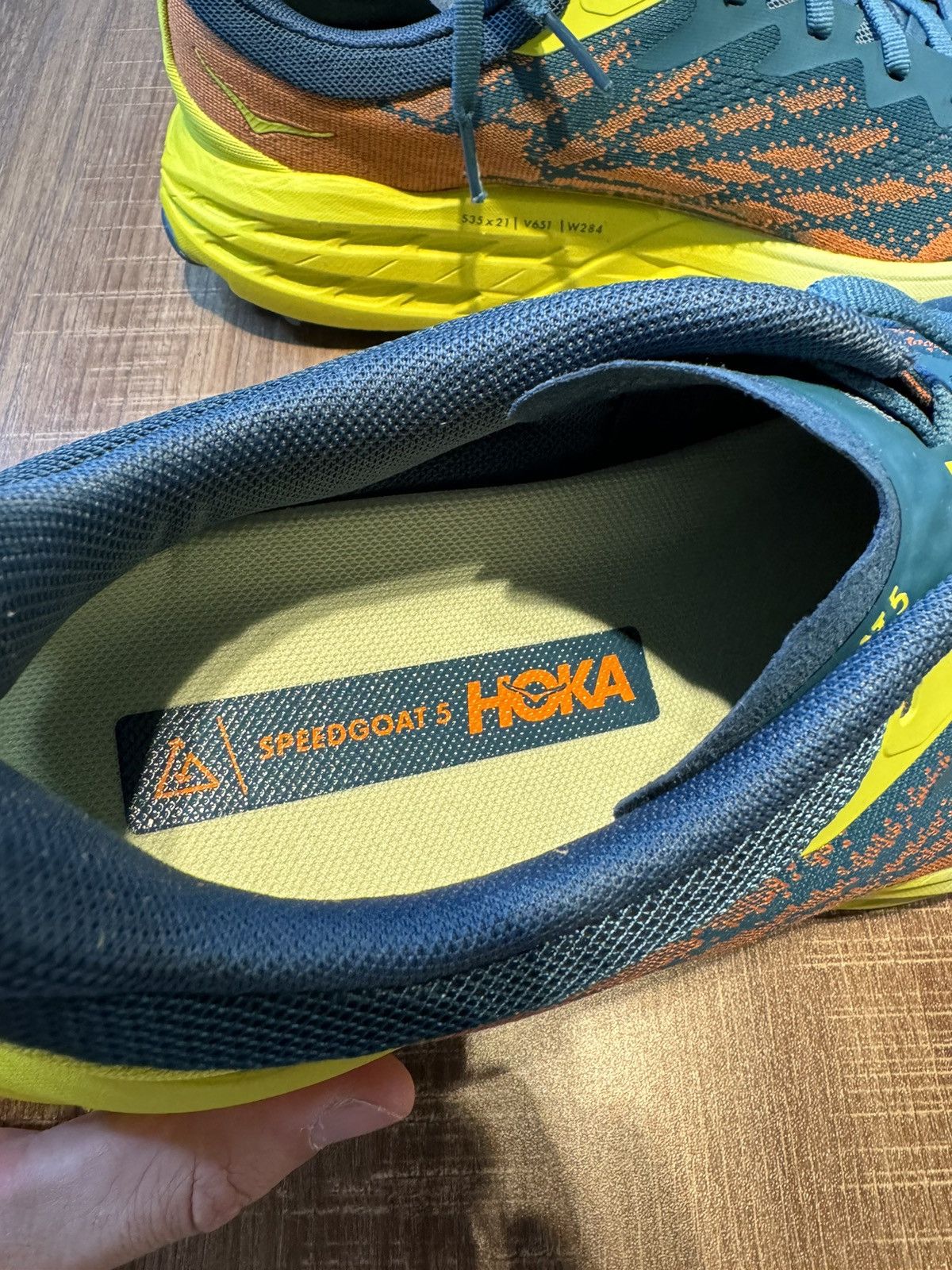 Hoka Hoka Men's Speedgoat 5 Running Blue Coral Primrose 10.5 NEW Size US 10.5 / EU 43-44 - 8 Thumbnail