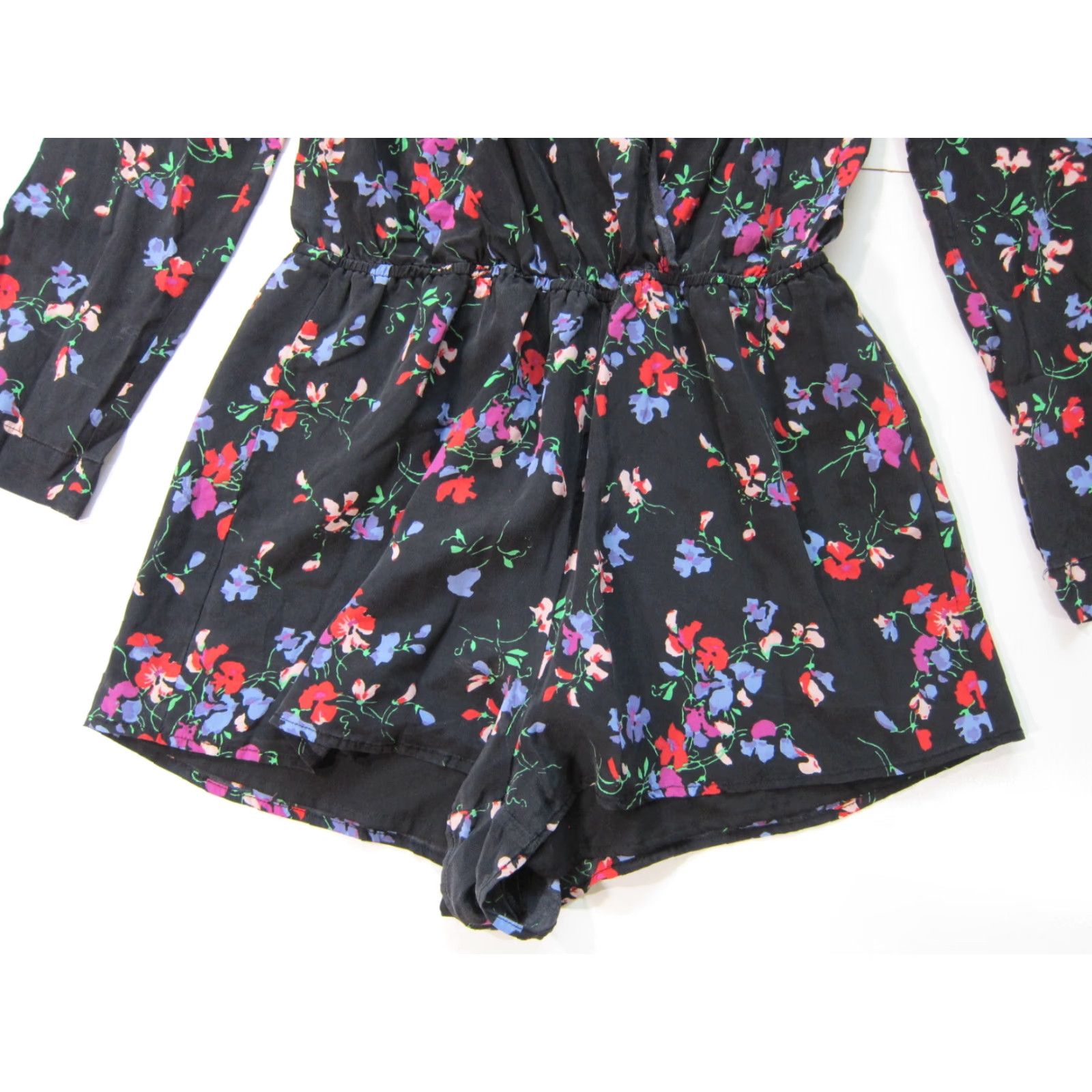 Vintage Patterson J Kincaid Silk Black Red Green Floral Long Sleeve Jumper Shorts S - Women - Silk - Flowered One-Piece Jumpsuit Size S / US 4 / IT 40 - 6 Thumbnail