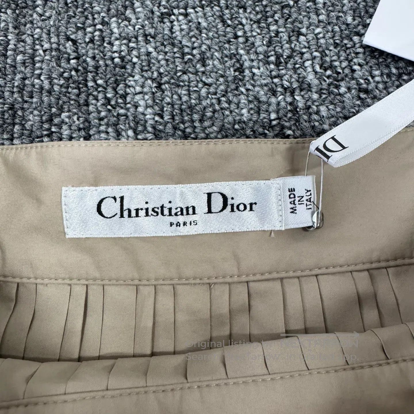 Dior Dior size s Beige pleated short skirt| Size 28" / US 6 / IT 42 - 5 Thumbnail