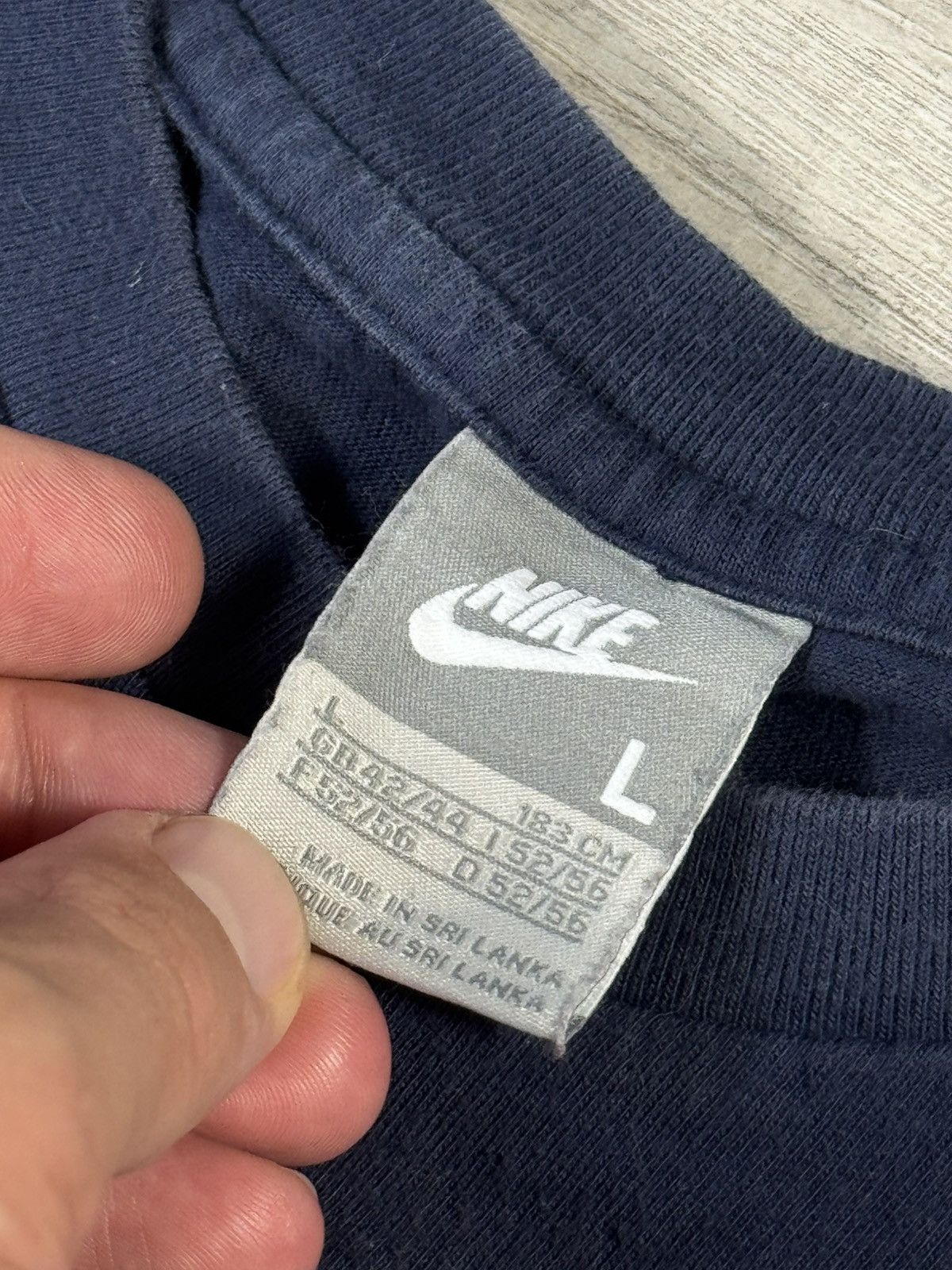 Nike Vintage Nike Arsenal Football Shirt Soccer Cotton Jersey Size US L / EU 52-54 / 3 - 4 Thumbnail