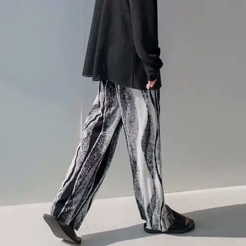 VIBE Korean fashion black tie-dye pleats pants trousers Size US 32 / EU 48 - 3 Thumbnail