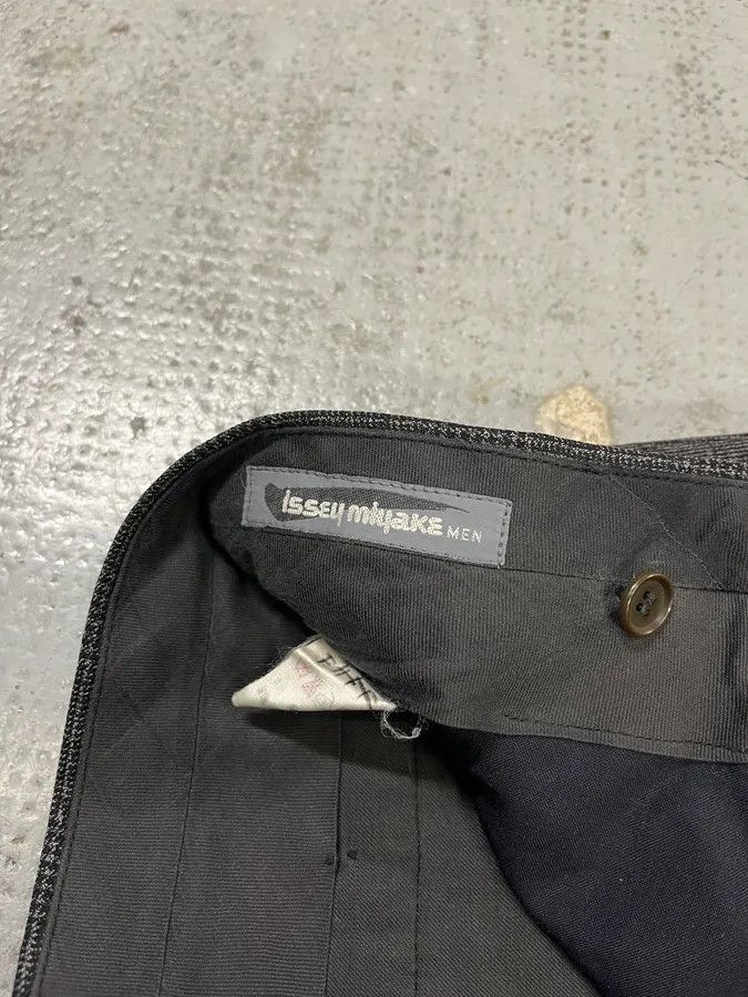 Issey Miyake Issey Miyake Men Grey Wool Pants Size US 30 / EU 46 - 10 Thumbnail
