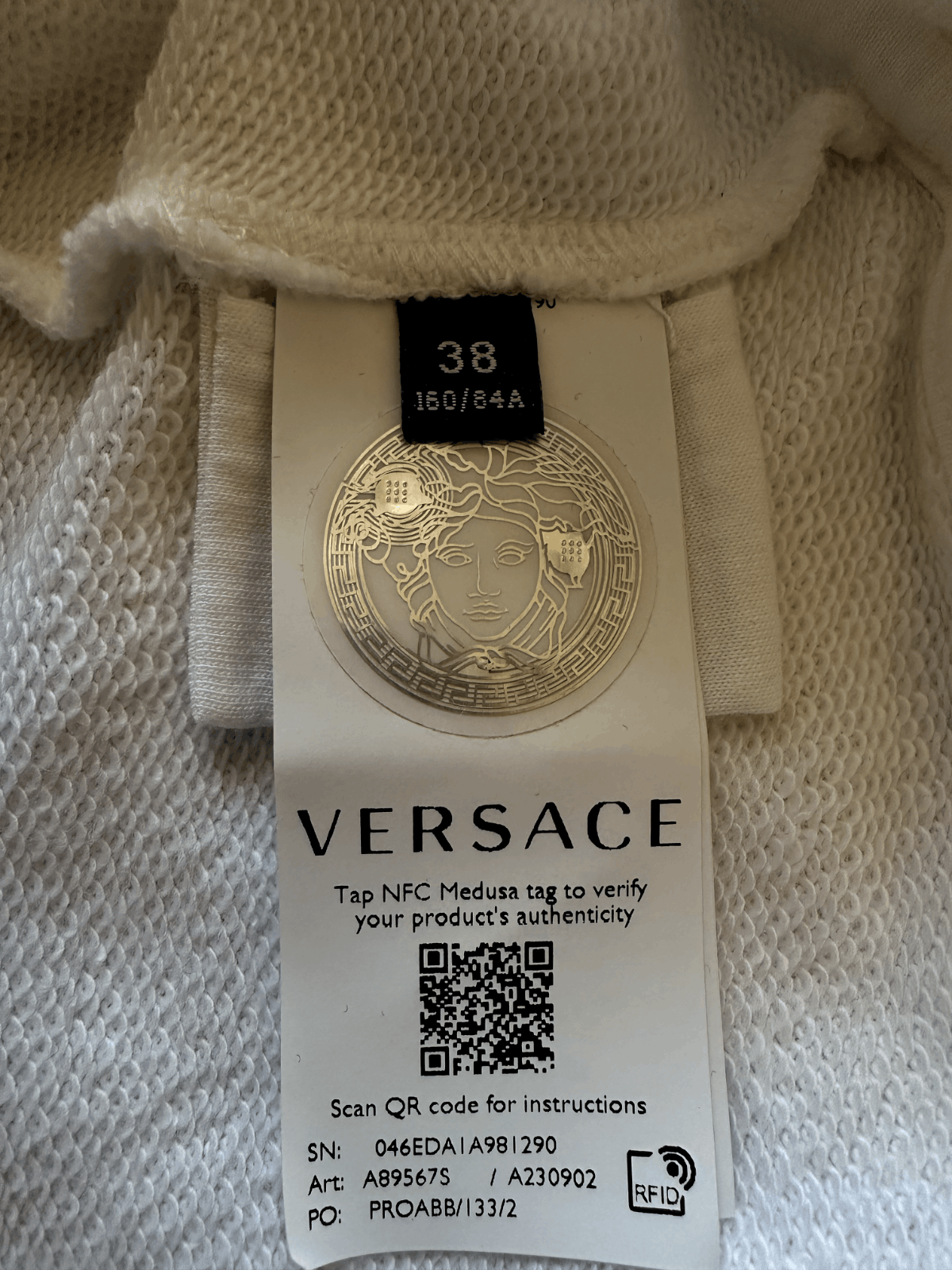 Versace Versace White Medusa Embroidery Crew Neck Pullover Sweater Size US M / EU 48-50 / 2 - 4 Thumbnail