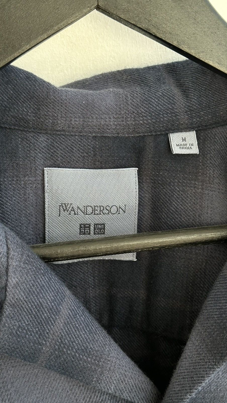 JW Anderson × Uniqlo JW Anderson X Uniqlo Blue Flannel Men Shirt Size M-L Size US M / EU 48-50 / 2 - 6 Thumbnail