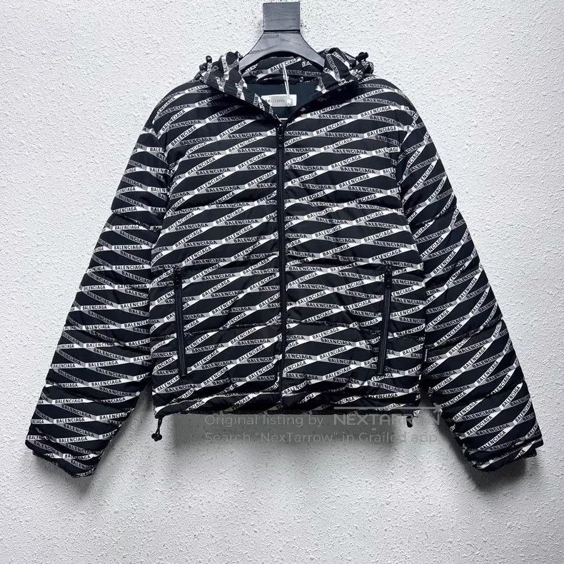 Balenciaga Balenciaga Black and White Barrage Down Jacket Size XS / US 0-2 / IT 36-38 - 1 Thumbnail