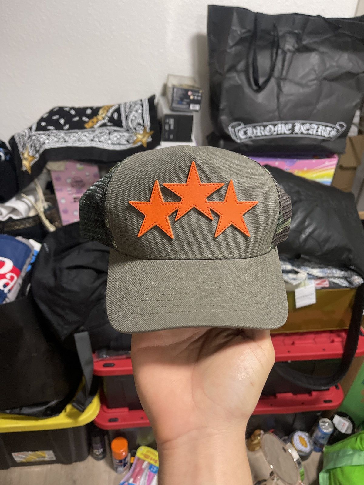 Amiri Amiri 3 star leather embossed embroidered trucker hat Size ONE SIZE - 1 Thumbnail