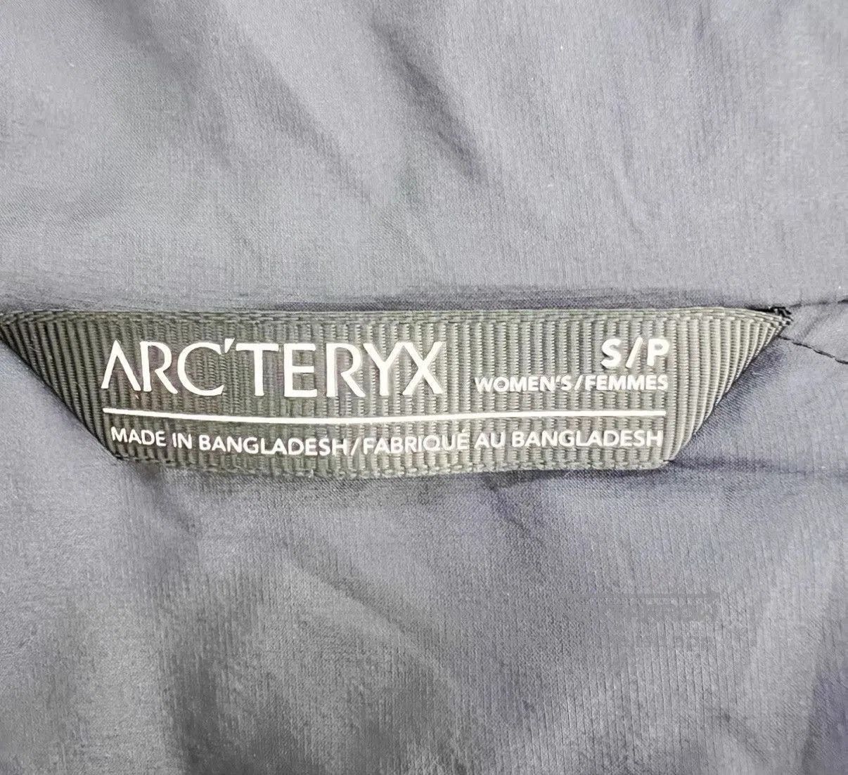 Arc'teryx Blue Lightweight Hooded Jacket Size S. Size US S / EU 44-46 / 1 - 6 Thumbnail