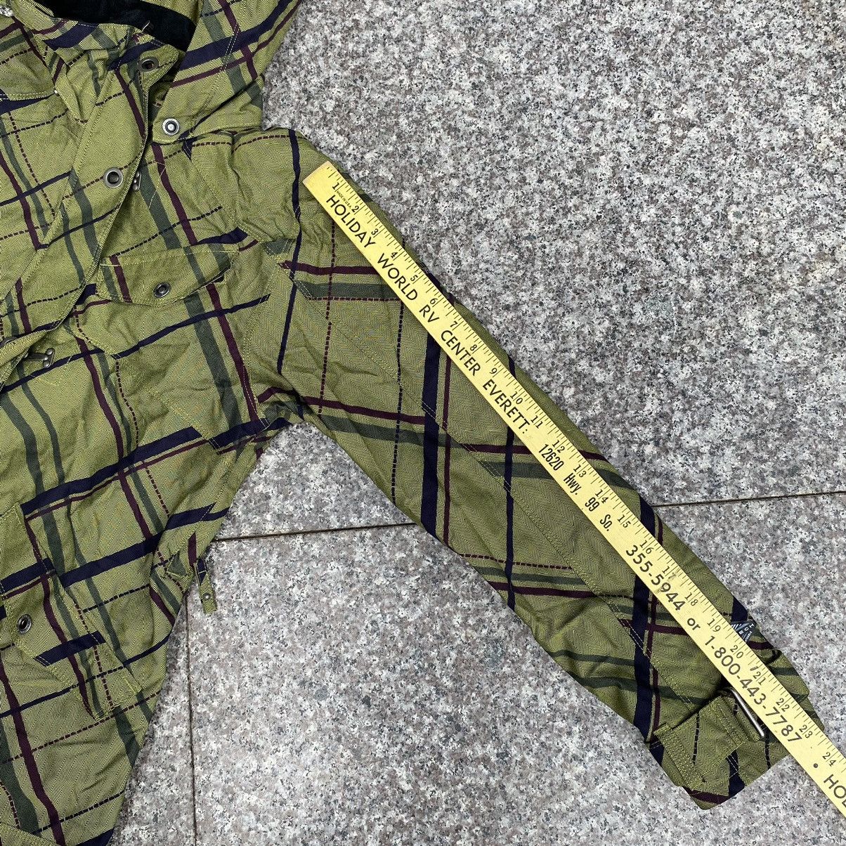 Columbia ski/snowboard jacket