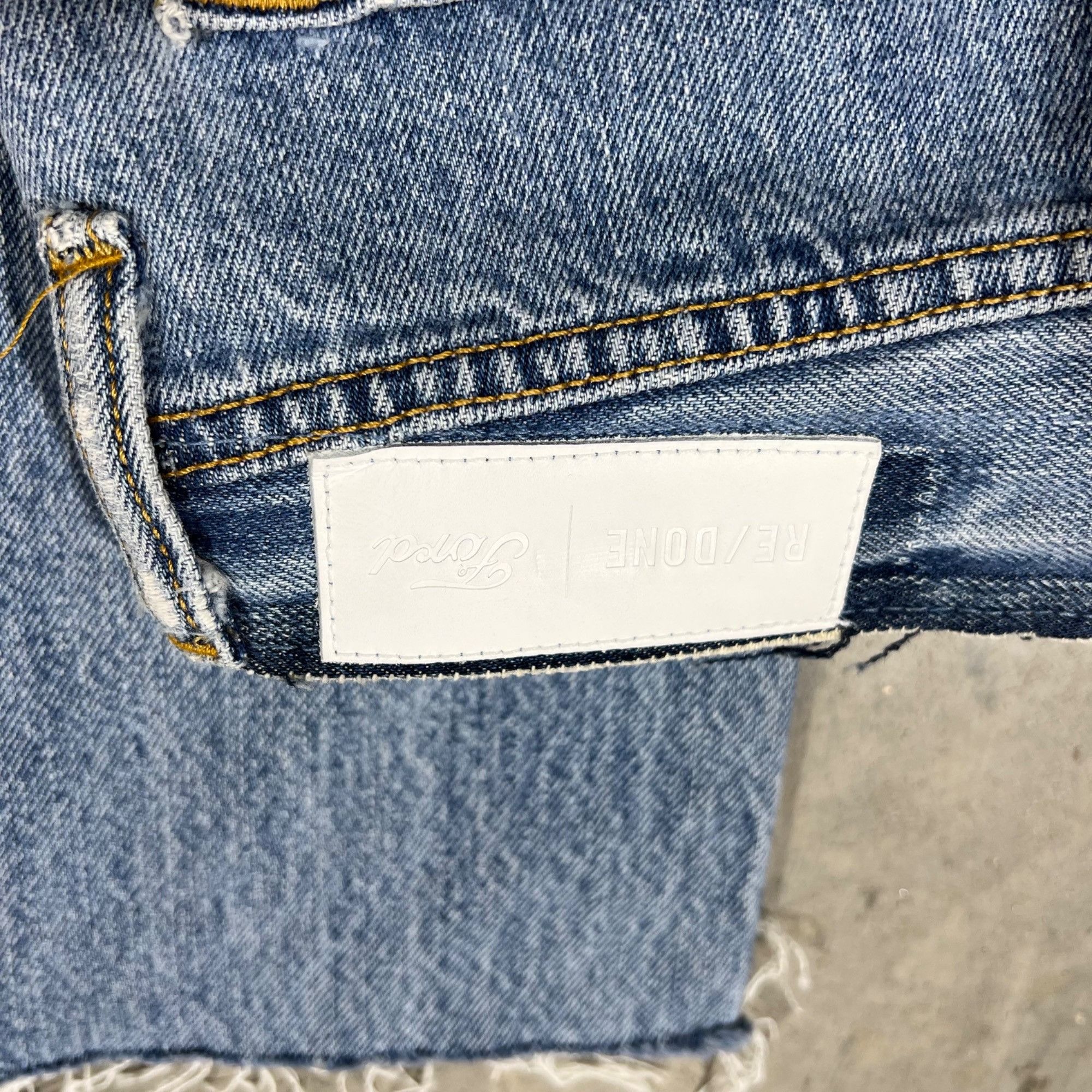 Levi's × RE/DONE $395 NEW RE/DONE x LEVI'S High Rise Stove Pipe Jeans Sz 26 Size 26" / US 2 / IT 38 - 11 Thumbnail