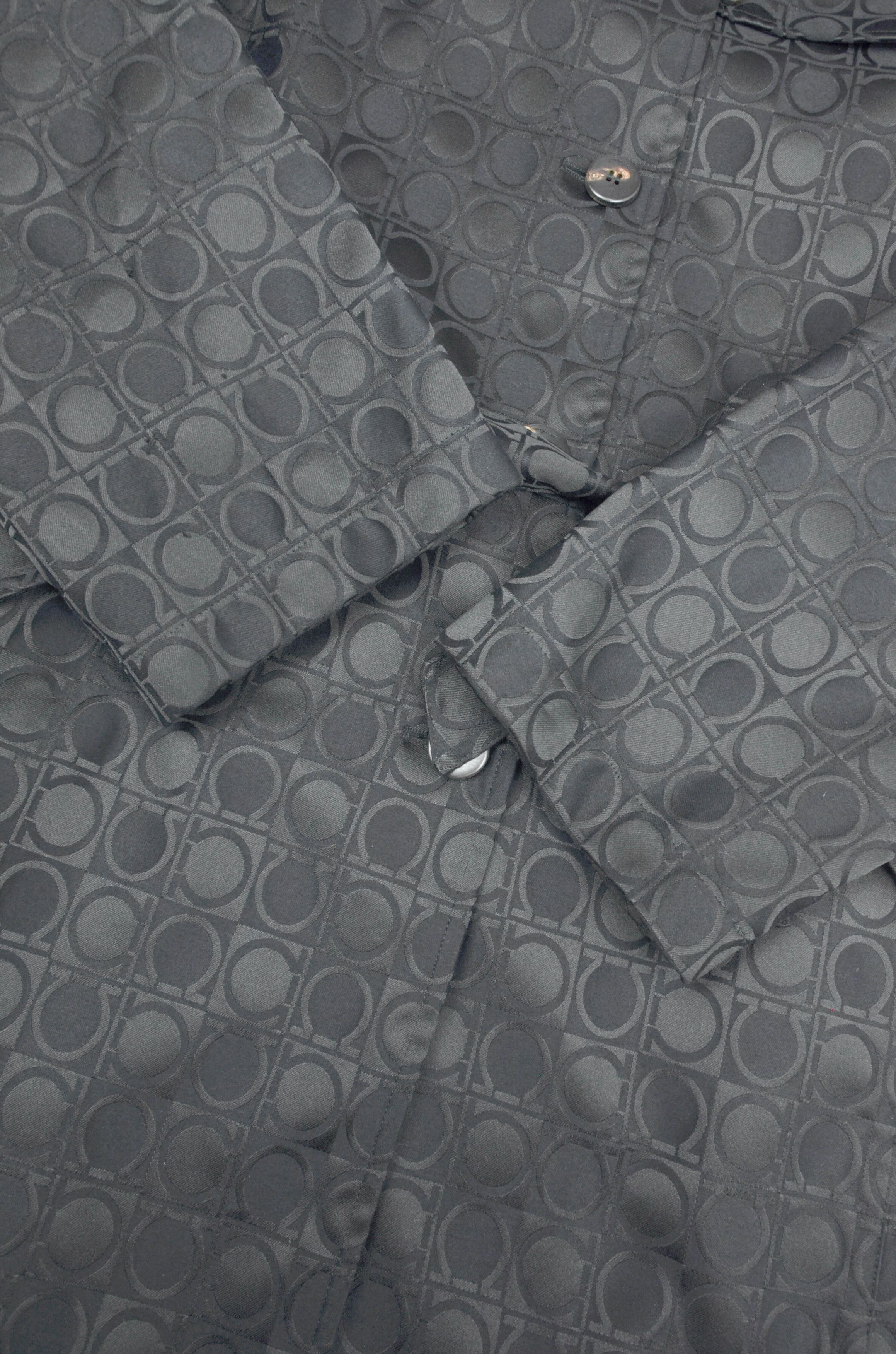 Salvatore Ferragamo Salvatore Ferragamo Black Gancini Jacquard Trench Coat Size XL / US 12-14 / IT 48-50 - 3 Thumbnail