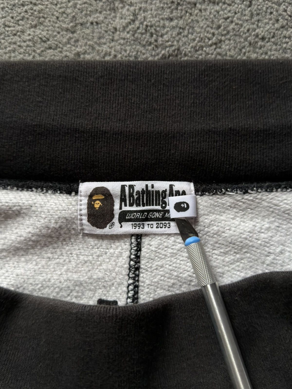 Bape BAPE City Camo Shark Sweat Pants Black Glow In The Dark Size US 32 / EU 48 - 10 Thumbnail