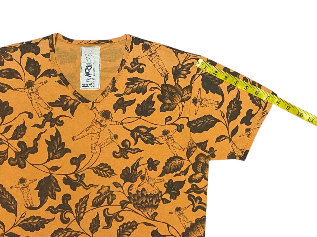 Comme des Garcons Comme Des Garçons“WORLD ARCHIVE LANDON”LIMITED EDITION 22/50 Size US M / EU 48-50 / 2 - 16 Thumbnail