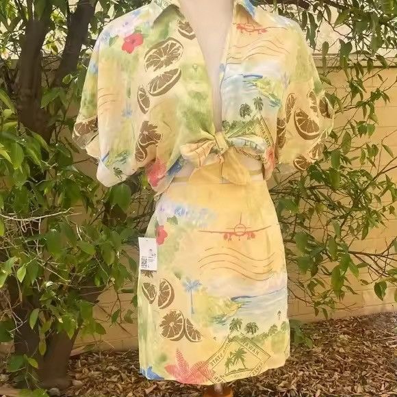 Other Tropical Hawaiian Print Button Up Shirt & Skirt Set Size M / US 6-8 / IT 42-44 - 2 Thumbnail
