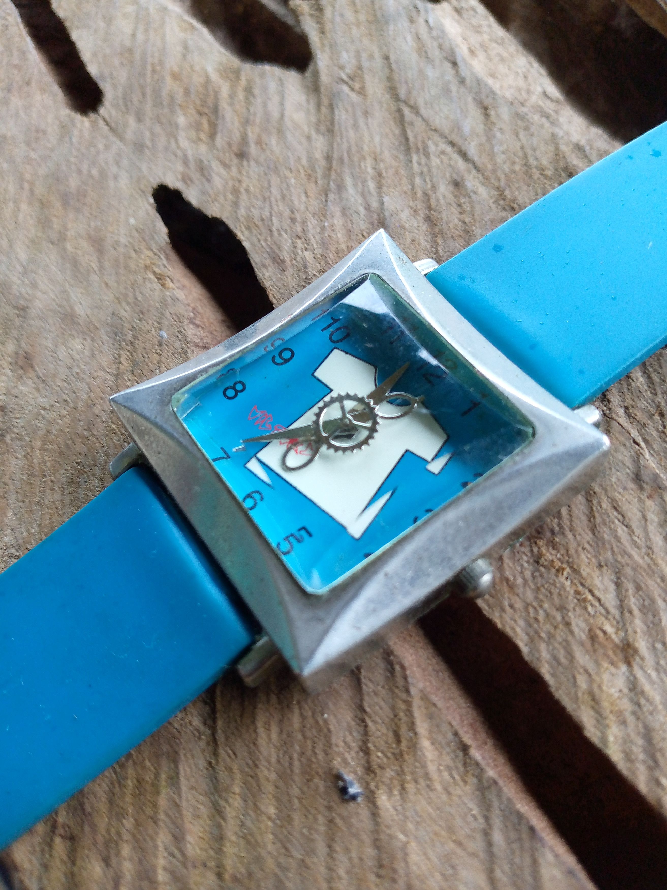 Vintage Vintage Unique Watches Victor Size ONE SIZE - 3 Thumbnail