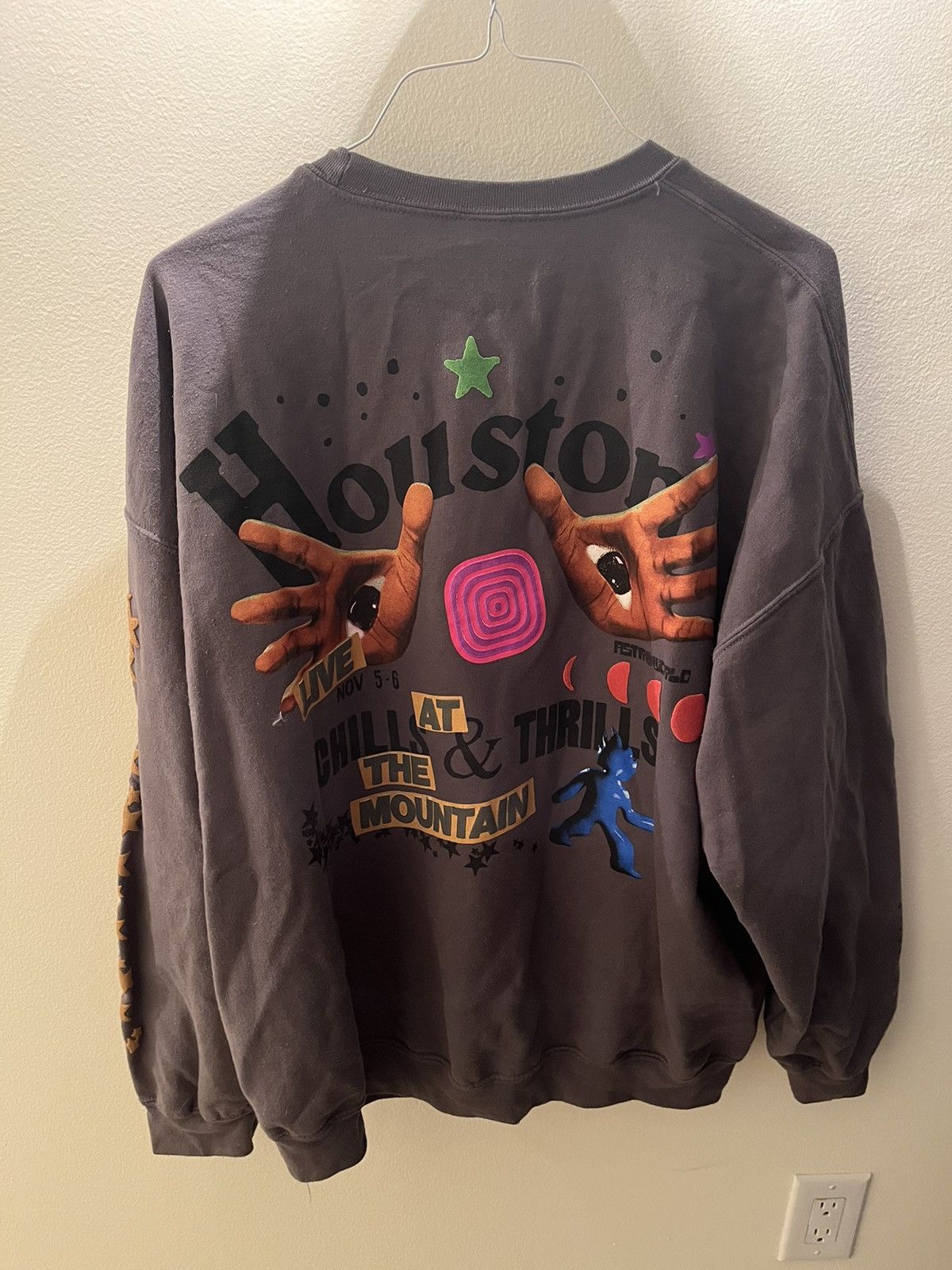 image of Travis Scott Astroworld Festival 2021 Sweatshirt in Grey, Men's (Size XL)