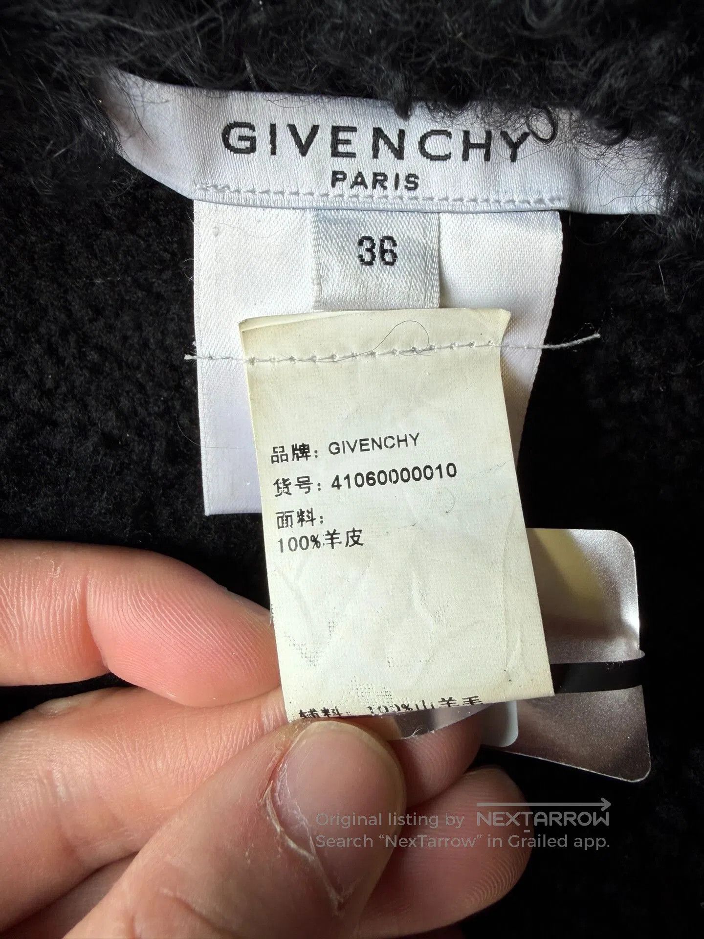Givenchy Givenchy Shearling Fur Showpiece. Size XS / US 0-2 / IT 36-38 - 4 Thumbnail