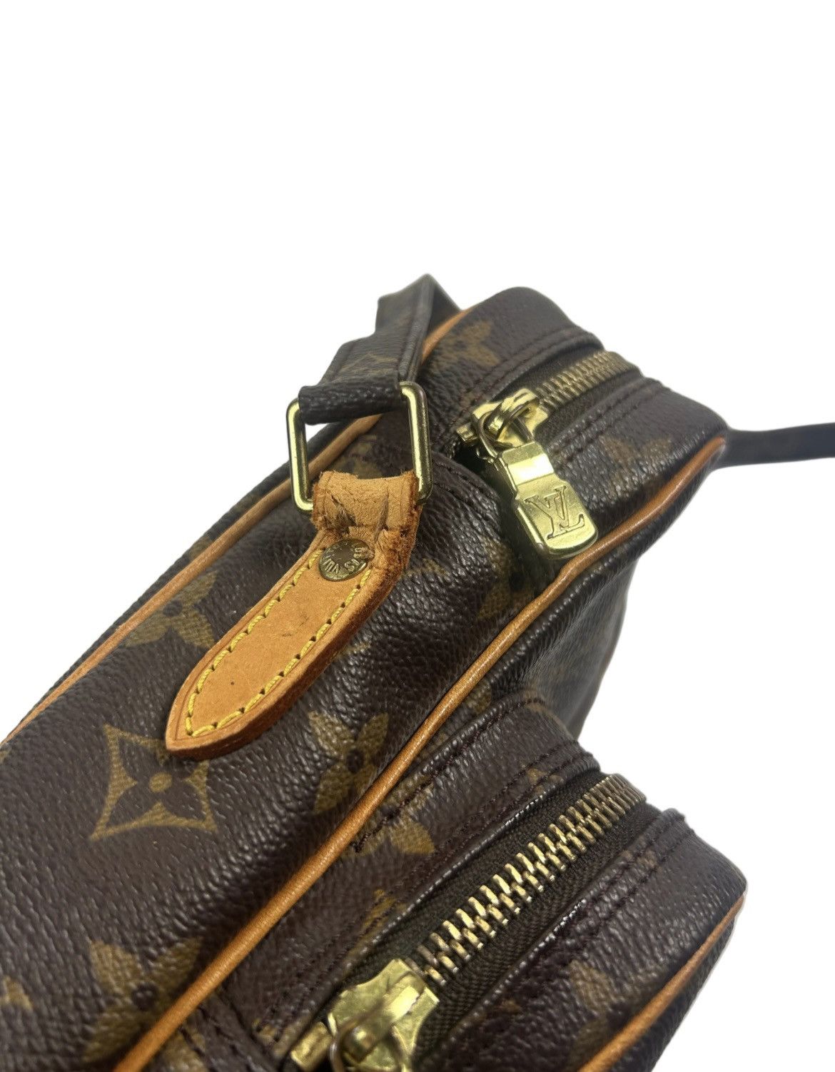 Louis Vuitton Louis Vuitton Monogram Crossbody Bag Size ONE SIZE - 5 Thumbnail