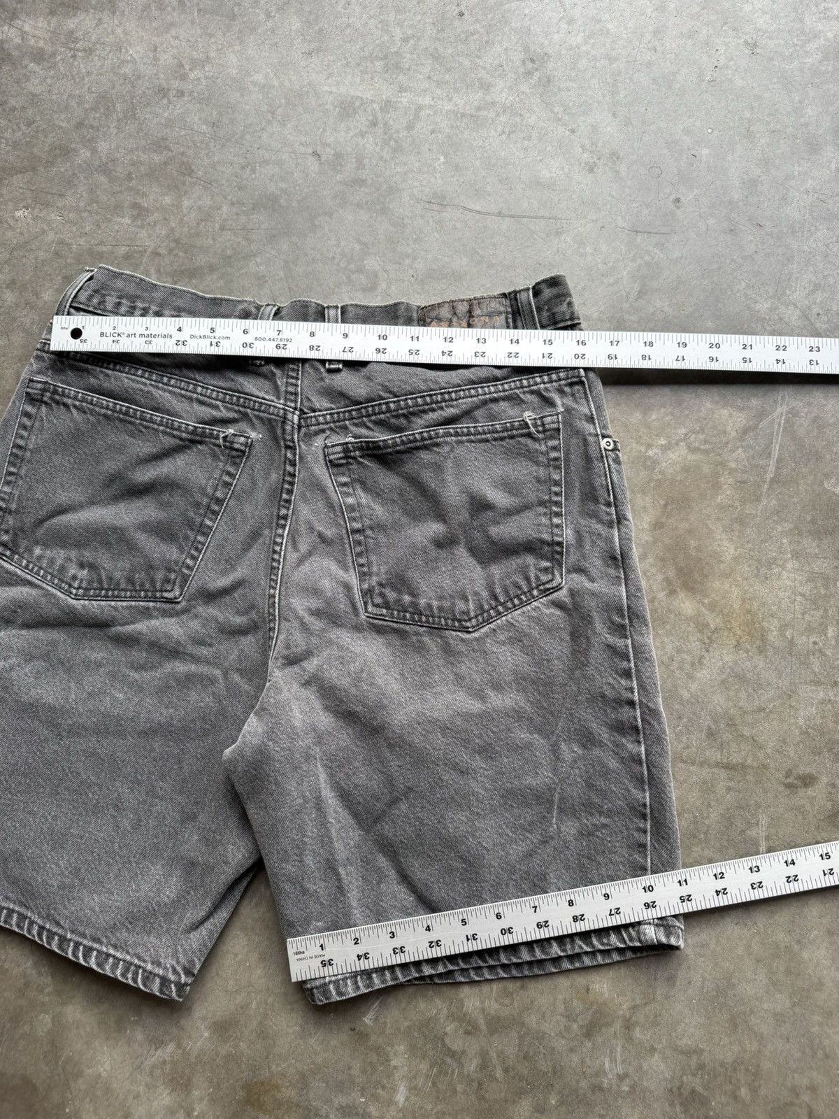 Arizona Jean Co. Vintage 90’s/00’s Arizona Jean Co. Faded Black Jean Shorts Size US 32 / EU 48 - 4 Thumbnail