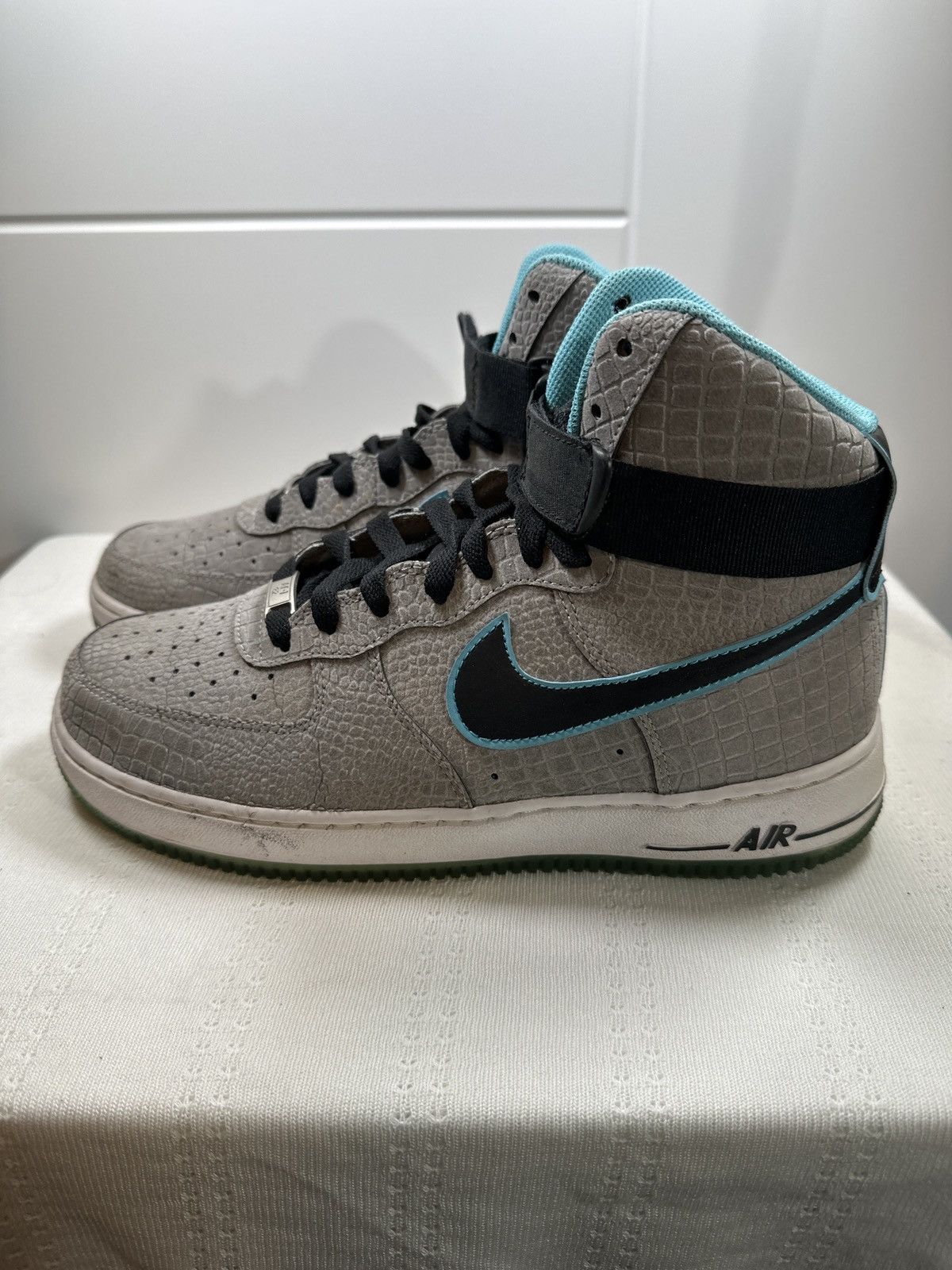 Nike Air Force 1 Hi Comfort Premium Size US 9 / EU 42 - 1 Thumbnail
