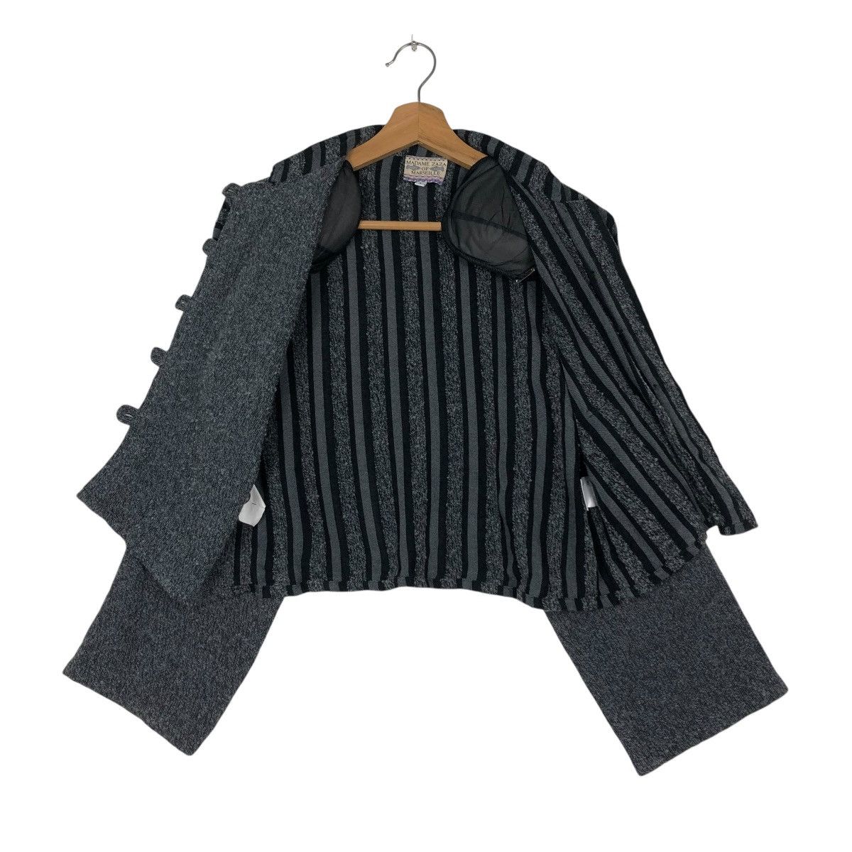 Japanese Brand 🔥VINTAGE CROPPED JACKET PATCH WORK MADAME ZAZA OF MARSEILLE Size M / US 6-8 / IT 42-44 - 15 Thumbnail