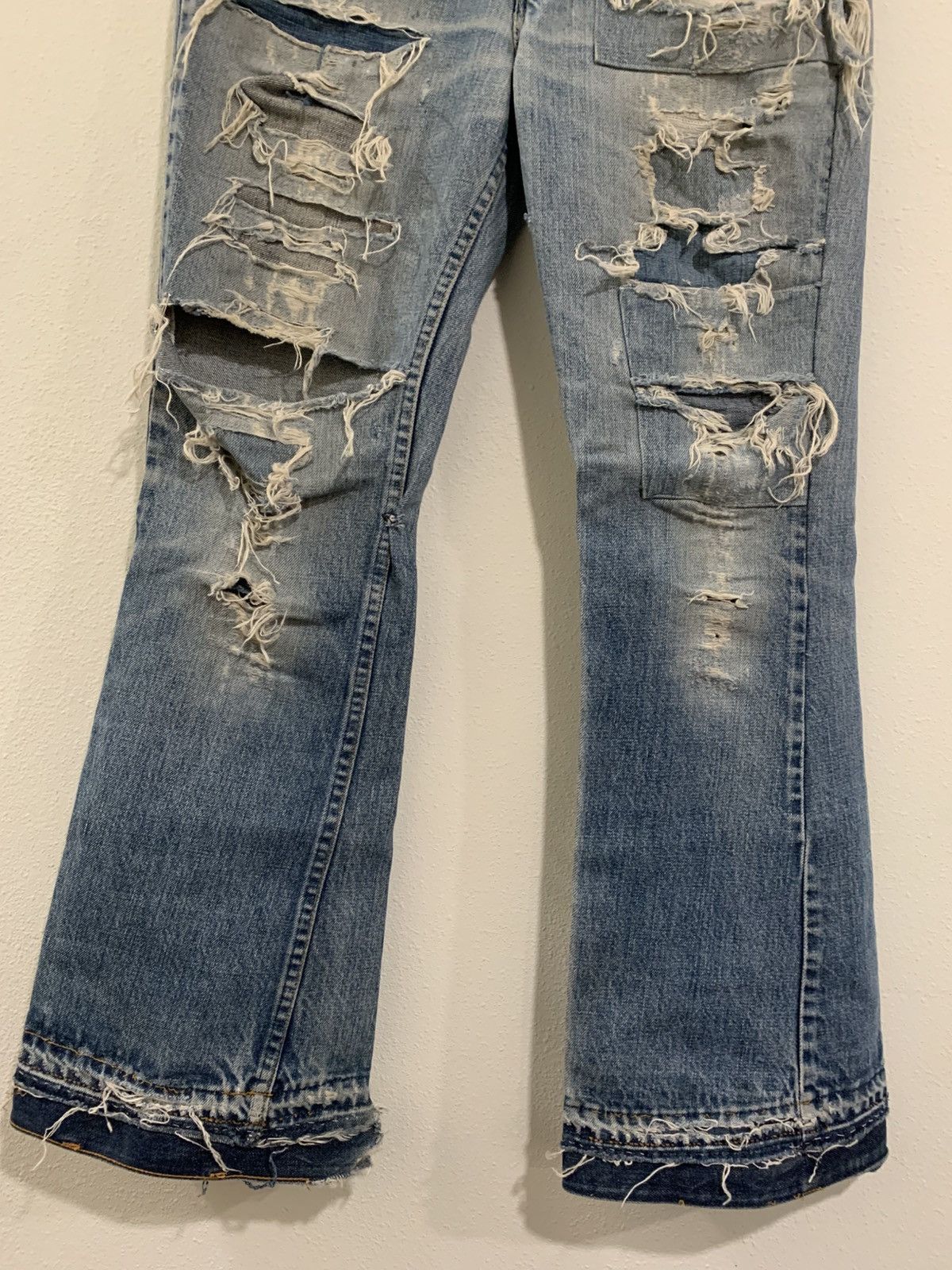 Levi's 70"s distressed flared levi orange tabs Size US 29 - 2 Thumbnail