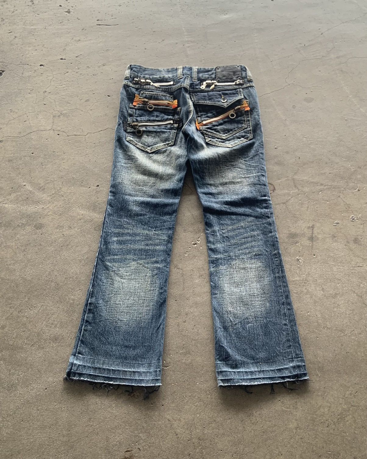 If Six Was Nine × Le Grande Bleu (L.G.B.) × semanticdesign Semantic Design Bondage Flared Jeans Size US 28 / EU 44 - 7 Thumbnail