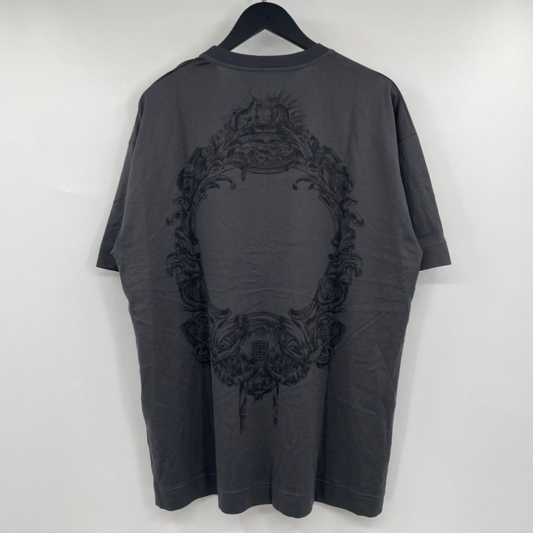Givenchy Givenchy Gray T-Shirt L Men Size US L / EU 52-54 / 3 - 1 Thumbnail