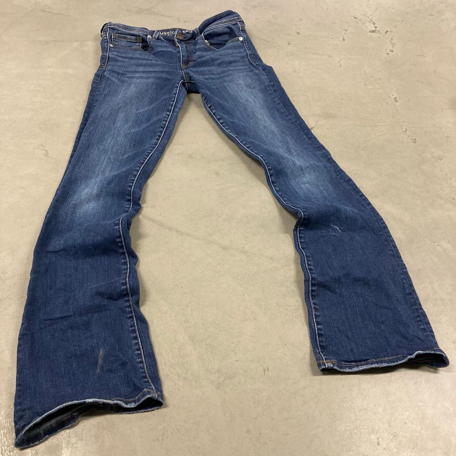 American Eagle Outfitters Y2K low rise American eagle bootcut jeans 28x33 Size 28" / US 6 / IT 42 - 1 Thumbnail