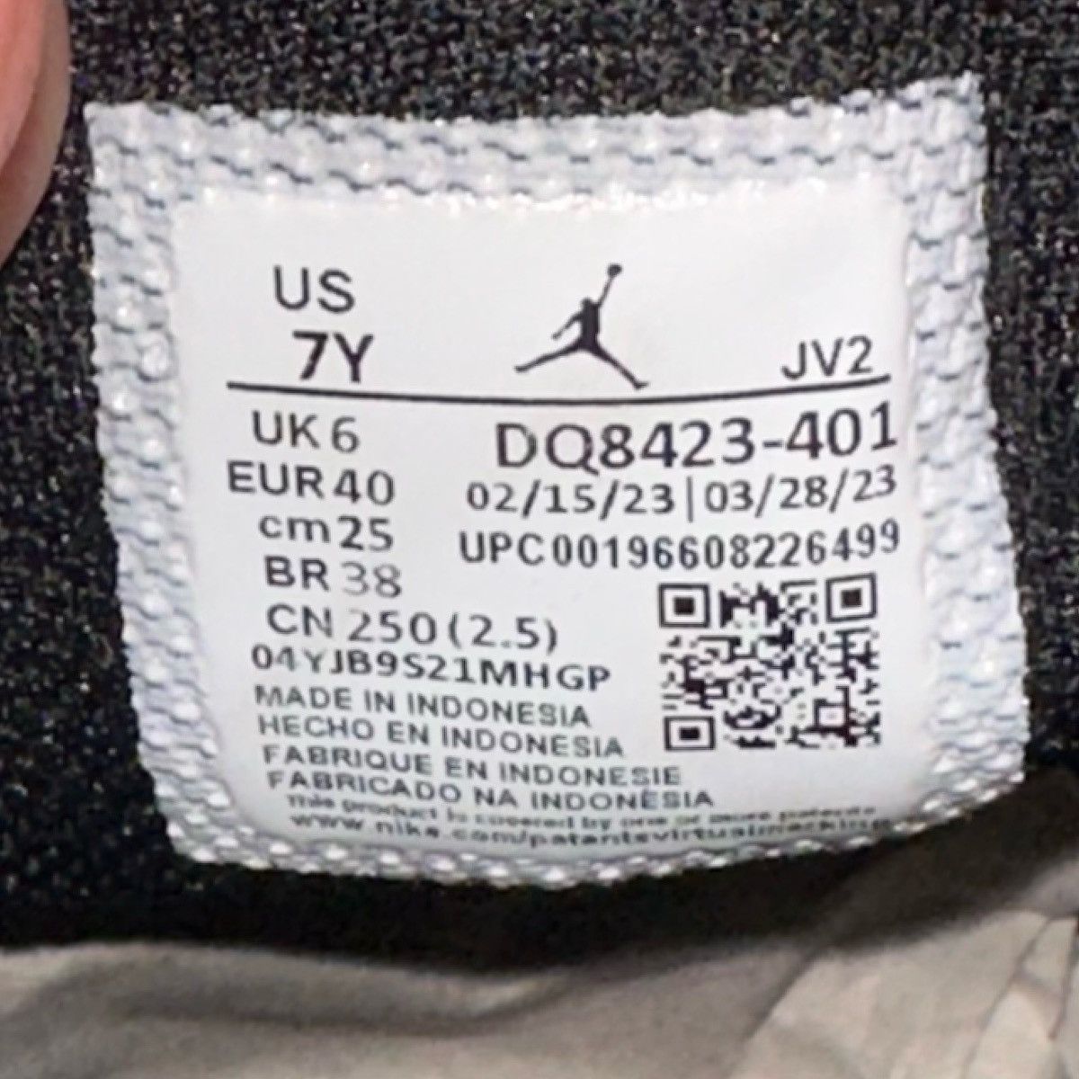 Jordan Brand × Nike Size 7Y (8.5W) - Nike Air Jordan 1 Retro Mid GS “UNC” Size US 8.5 / IT 38.5 - 6 Thumbnail