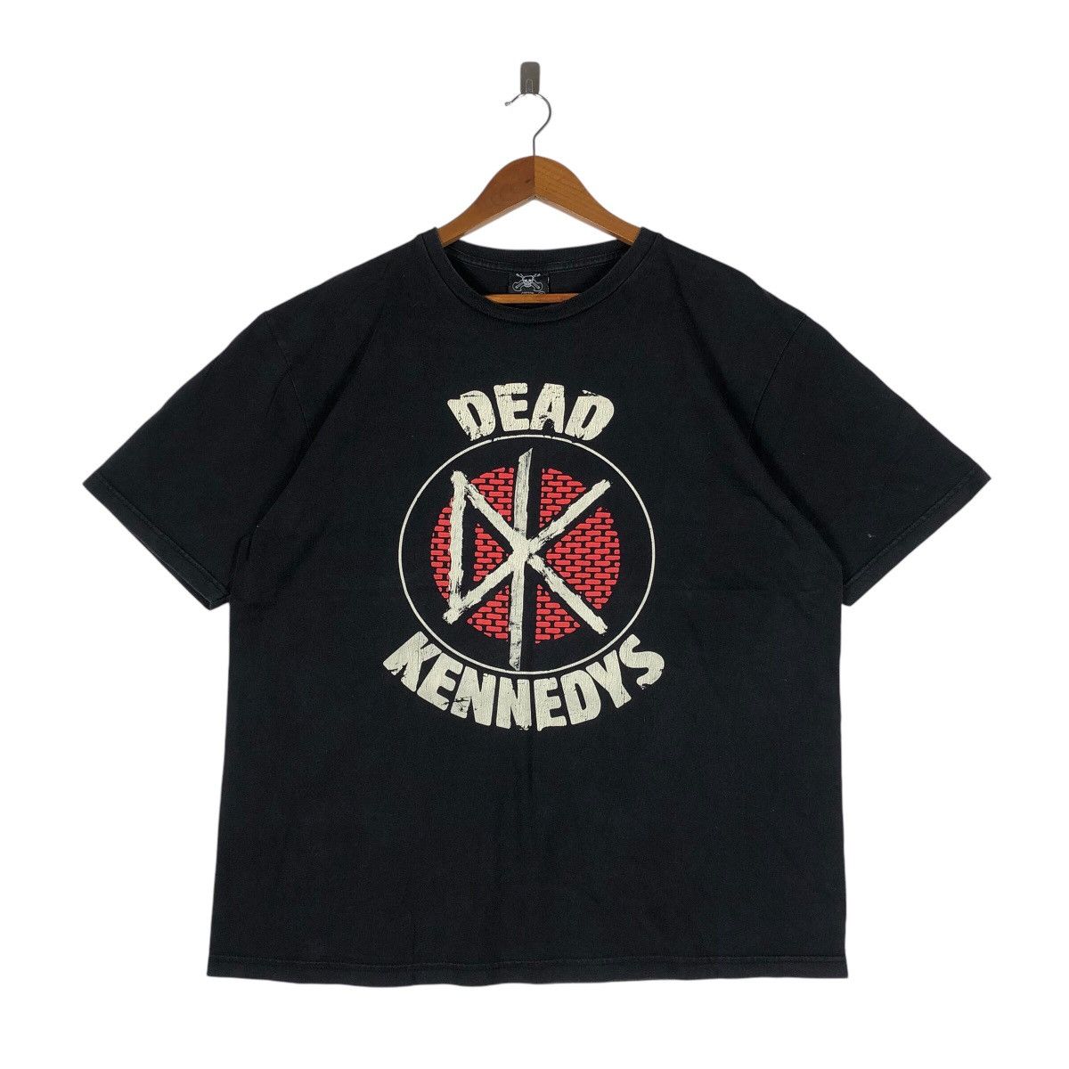 Vintage DEAD KENNEDYS Rock Band T-Shirt Size US XL / EU 56 / 4 - 1 Thumbnail