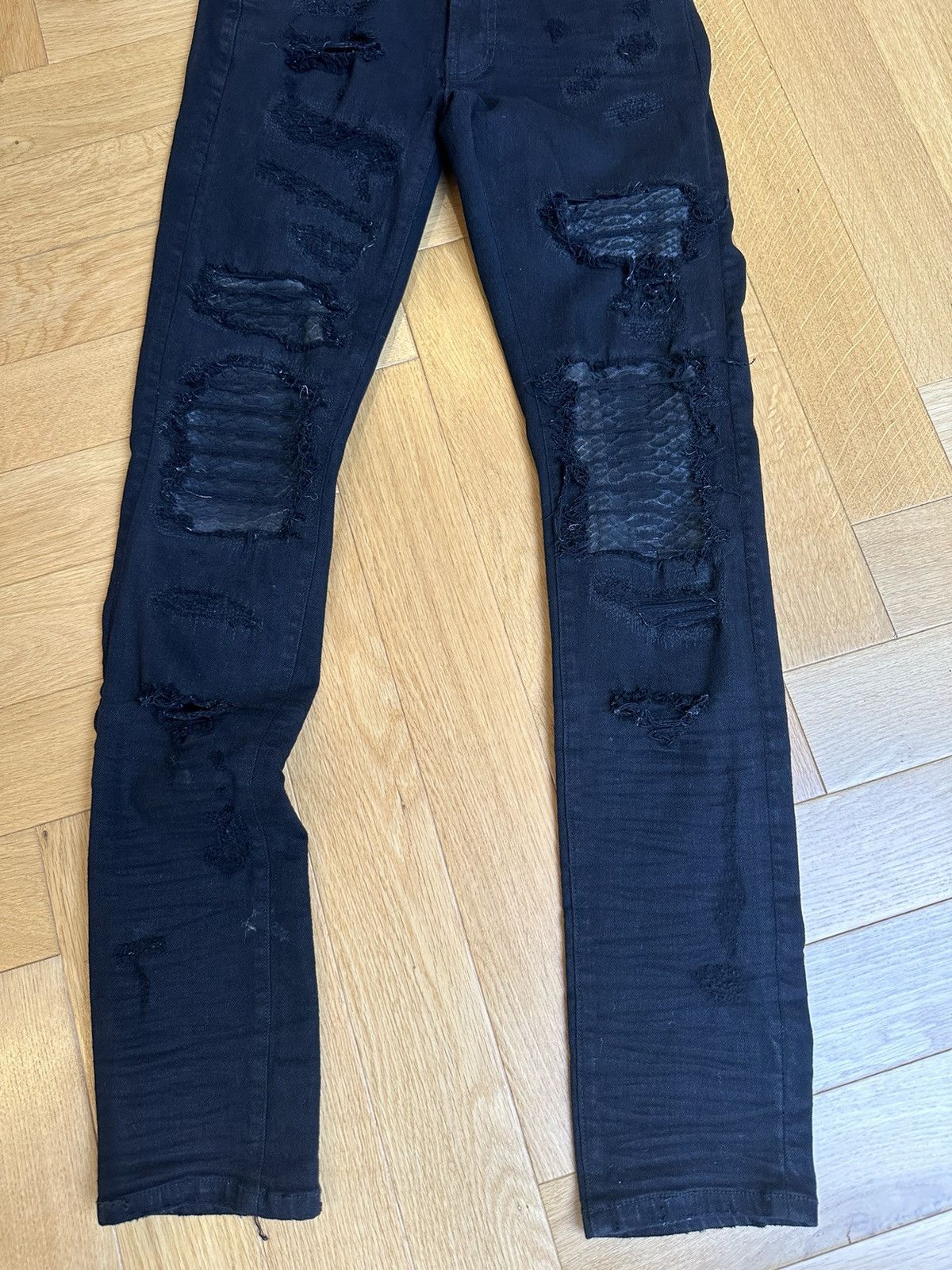 Amiri Amiri 16SS Python MX0 Snakeskin Jeans Size US 28 / EU 44 - 2 Thumbnail