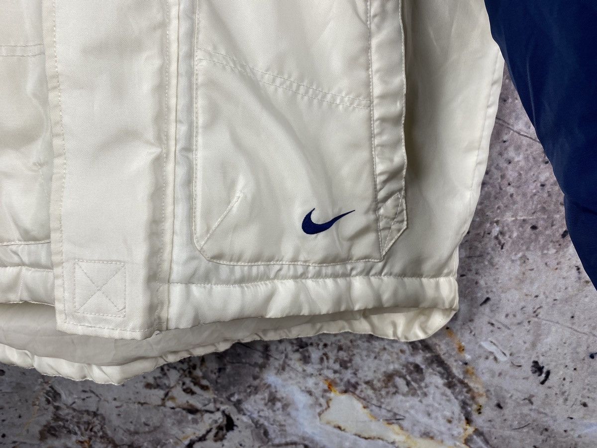 Vintage Men’s Nike Jacket Vintage Big Swoosh Logo Size M Size US M / EU 48-50 / 2 - 6 Thumbnail