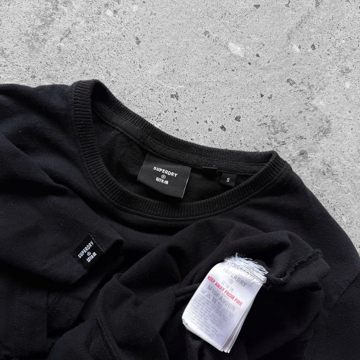 Superdry SuperDry Dead Stoked Black Graphic SS T-Shirt Regular Fit Size US S / EU 44-46 / 1 - 6 Thumbnail