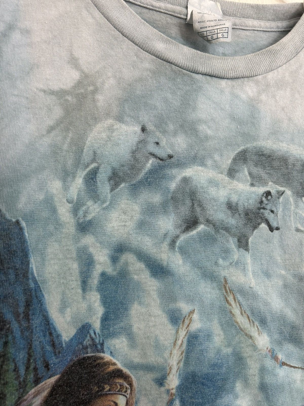 The Mountain 2001 Vintage The Mountain Indian Woman & Wolves Art T-shirt Size US L / EU 52-54 / 3 - 6 Thumbnail