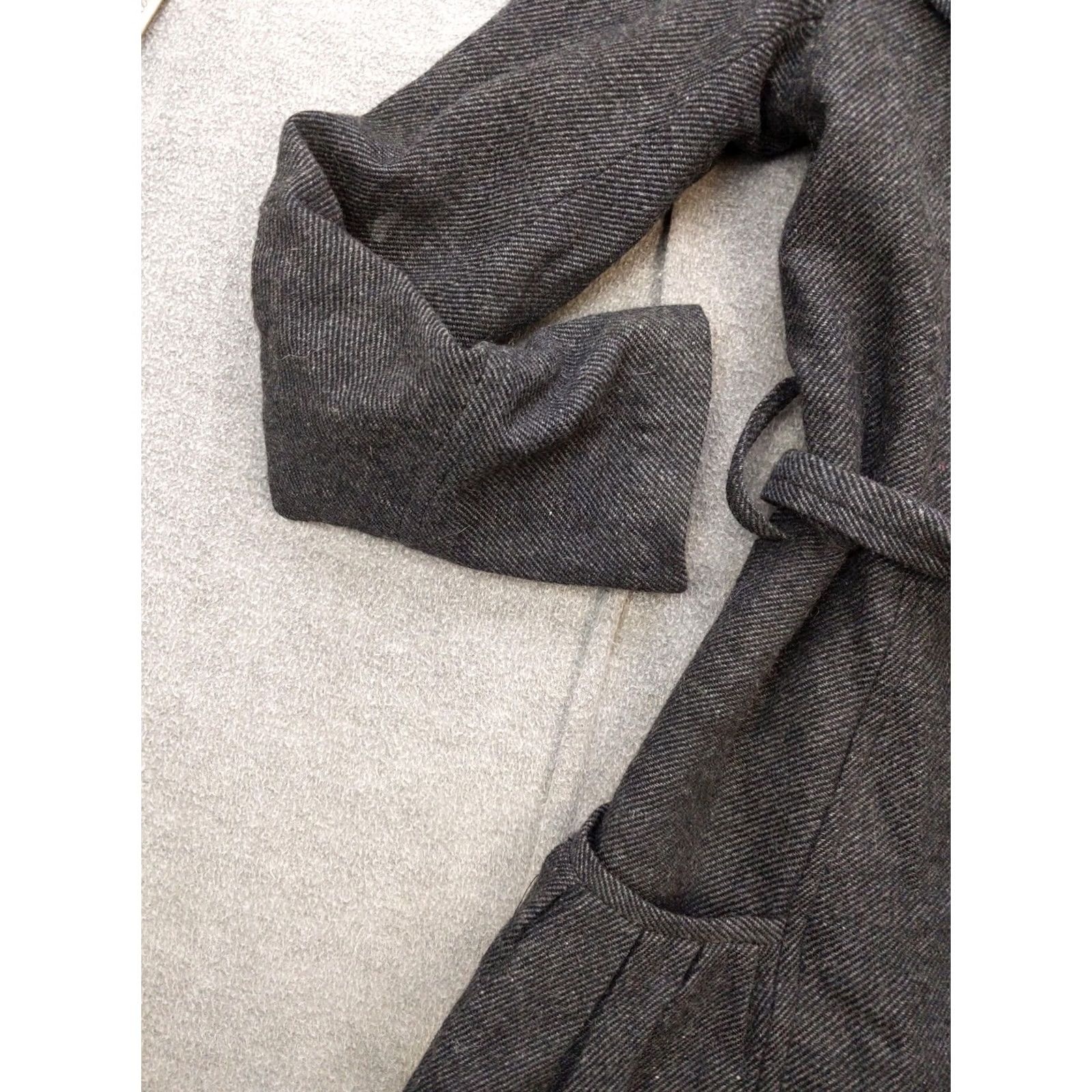 Vintage Coffeeshop Womens Small Gray Wool Blend Belted Pleated Trench Lined Tweed Coat Size S / US 4 / IT 40 - 3 Thumbnail