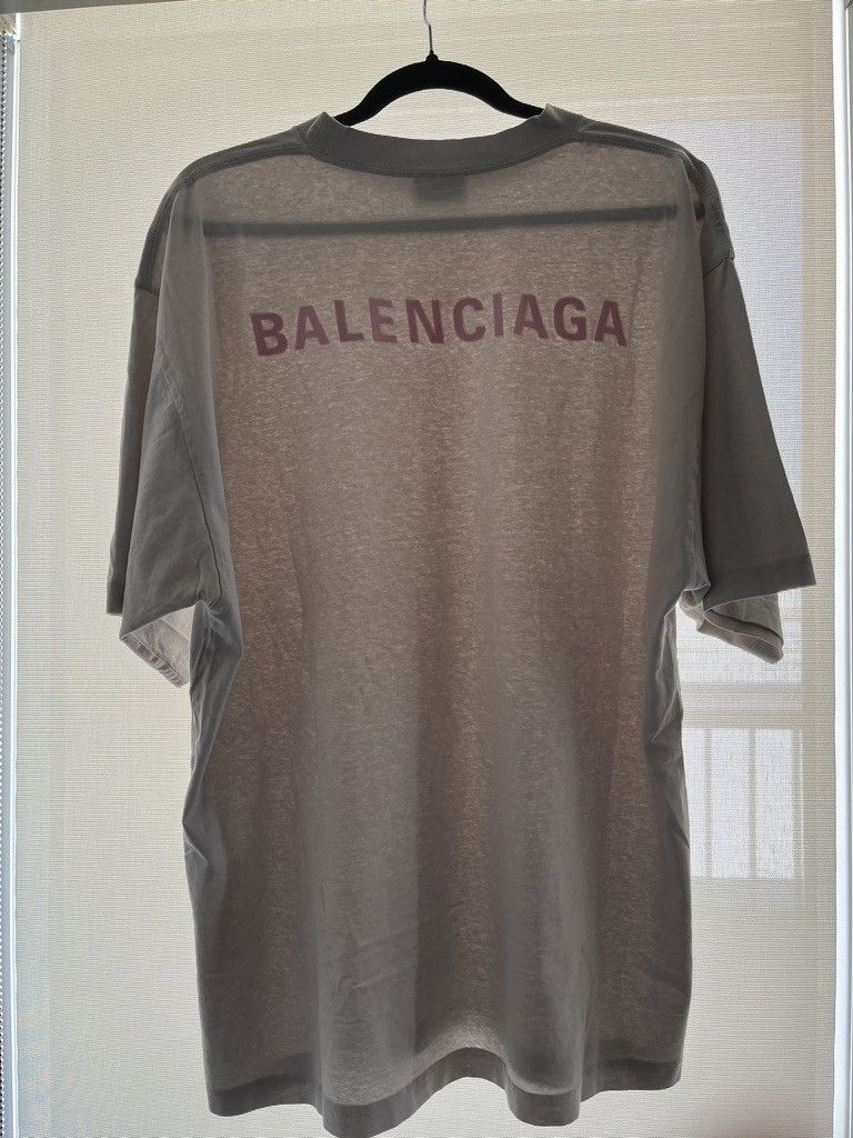 Balenciaga Balenciaga Back Medium Fit T-shirt Dirty White / Baby Pink Size US M / EU 48-50 / 2 - 10 Thumbnail