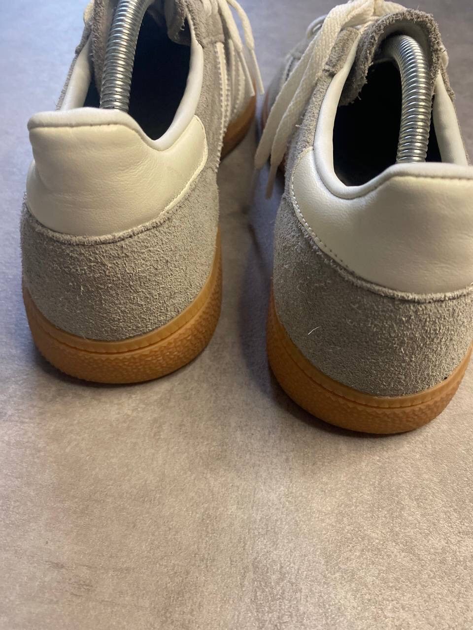 Adidas Adidas Handball Spezial Low Top Sneakers Silver Pebble Gum Size US 10 / EU 43 - 11 Thumbnail