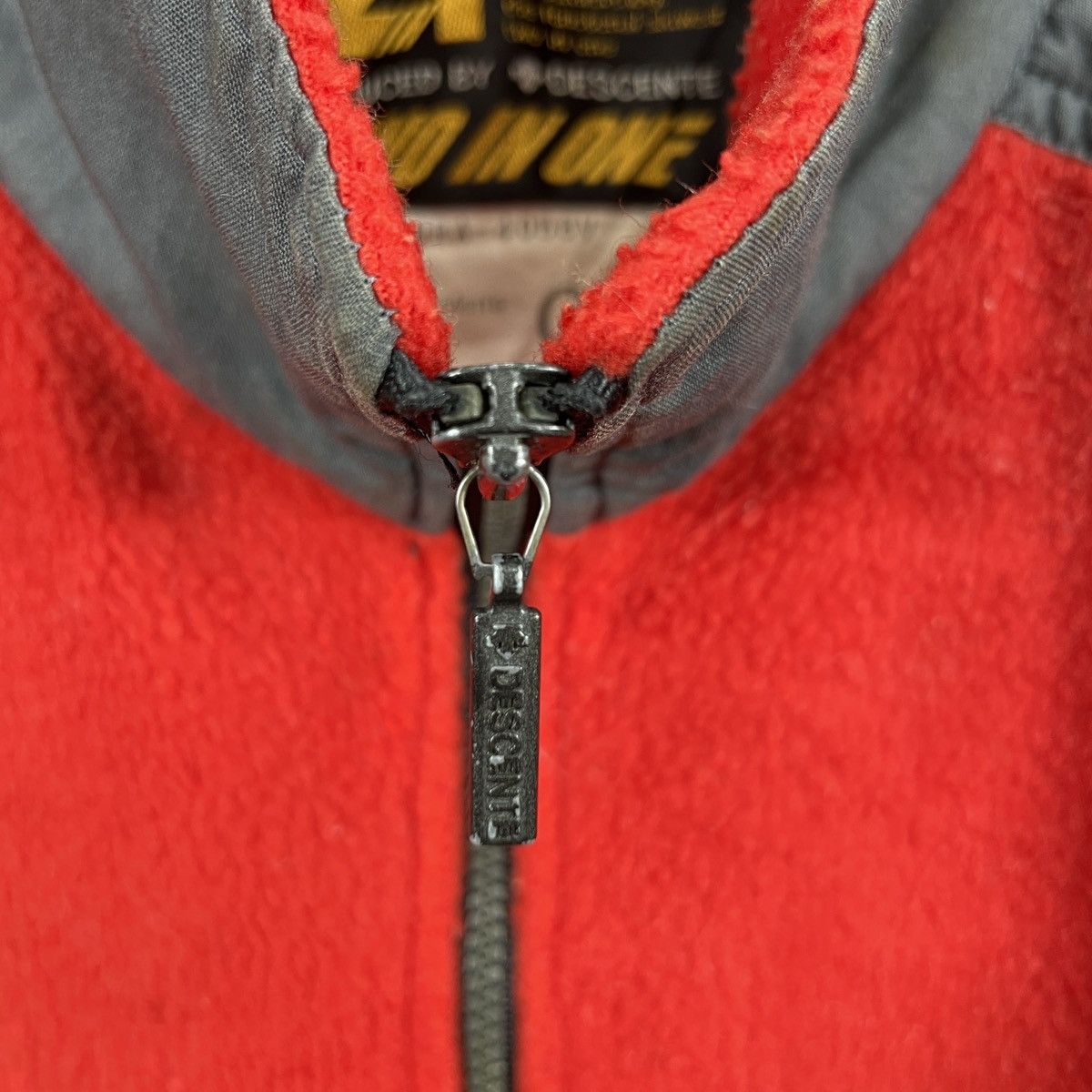 Descente × Japanese Brand × Vintage Produced By Descente Fleece Multiple Pockets Size US M / EU 48-50 / 2 - 5 Thumbnail