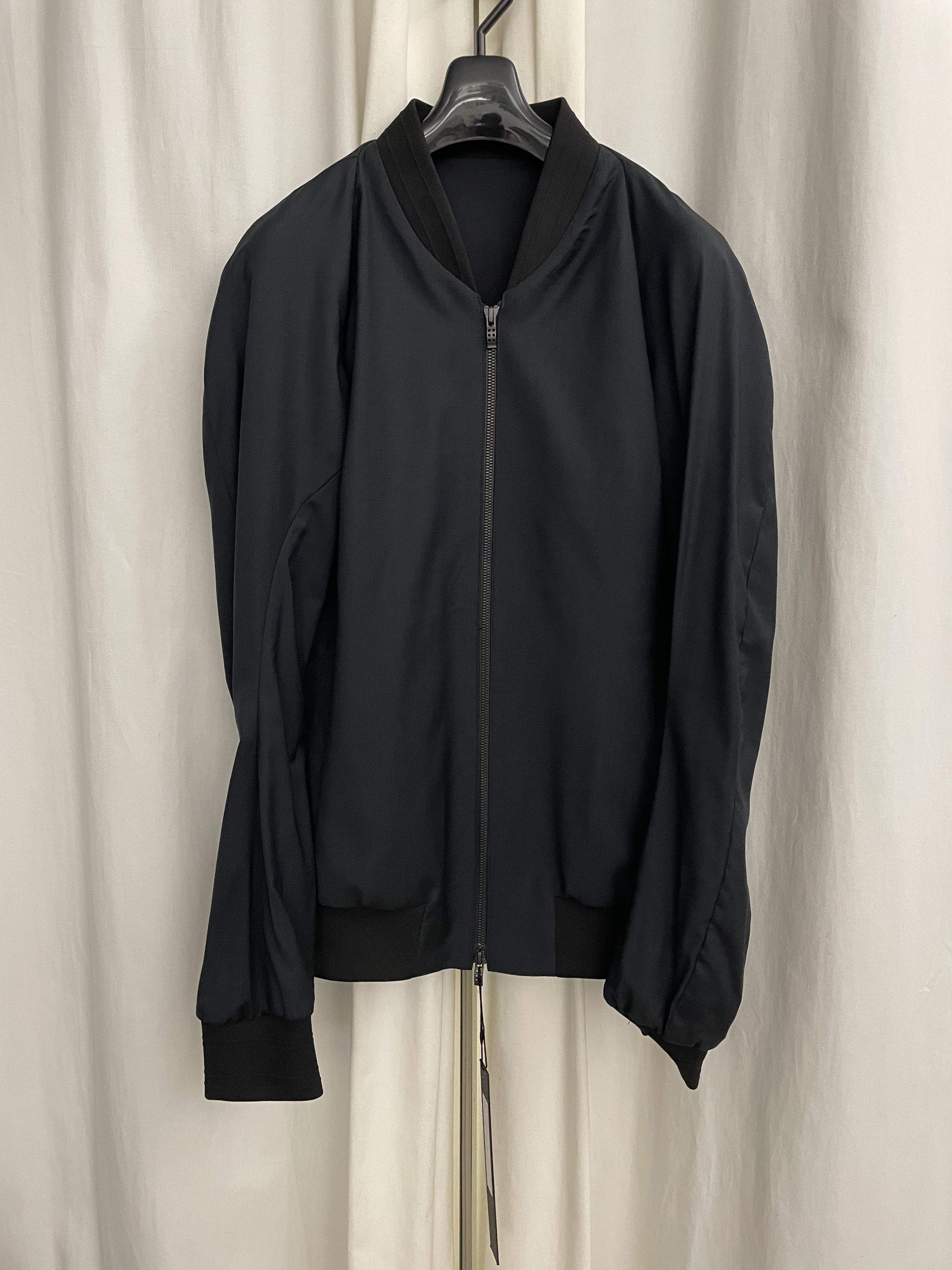 Image of Devoa Wool Silk Bomber Jacket in Navy Black, Men's (Size Small)