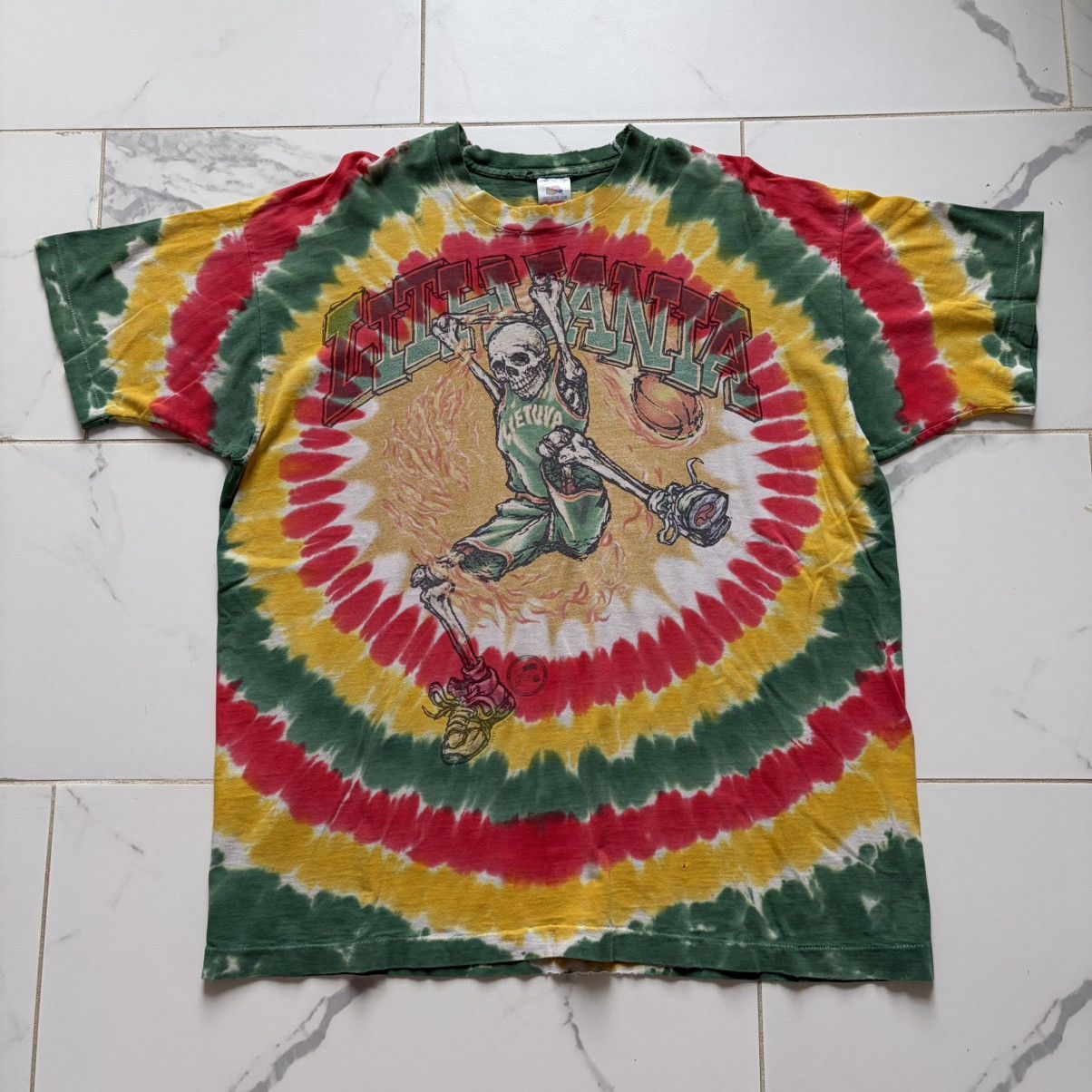 Fruit Of The Loom Vintage 1996 Lithuania Basketball Olympics Grateful Dead Tee Size US XL / EU 56 / 4 - 1 Thumbnail