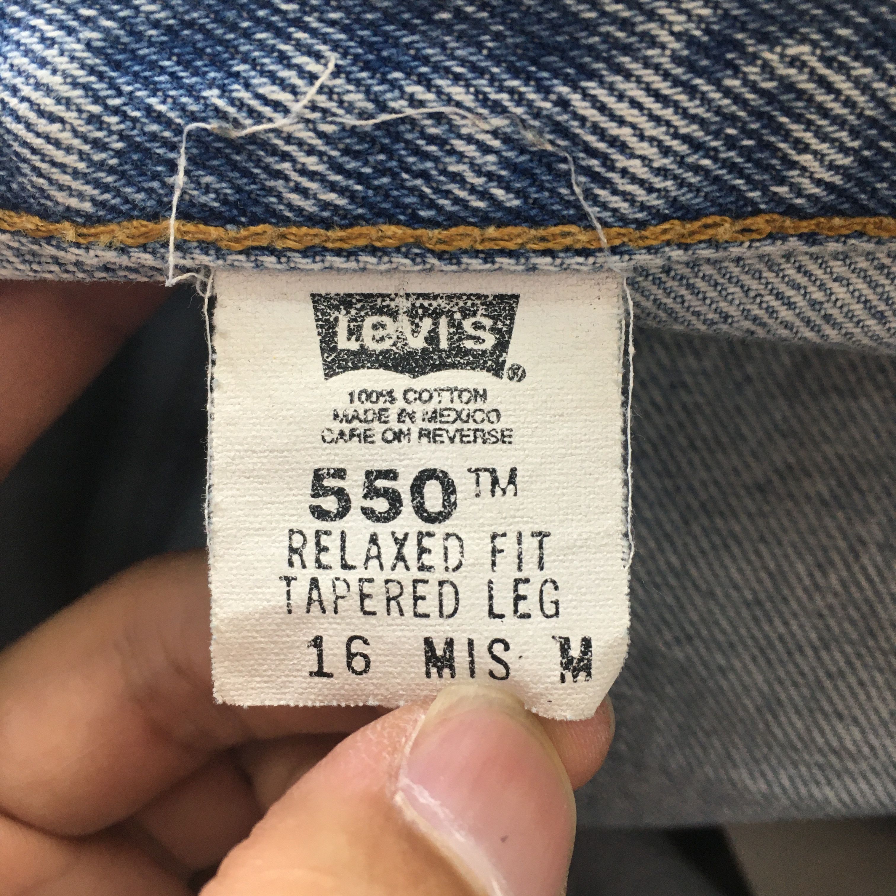 Levi's Size 31x30.5 Vintage Levi's 550 Relaxed Fit Jeans S2057 Size 31" - 14 Thumbnail