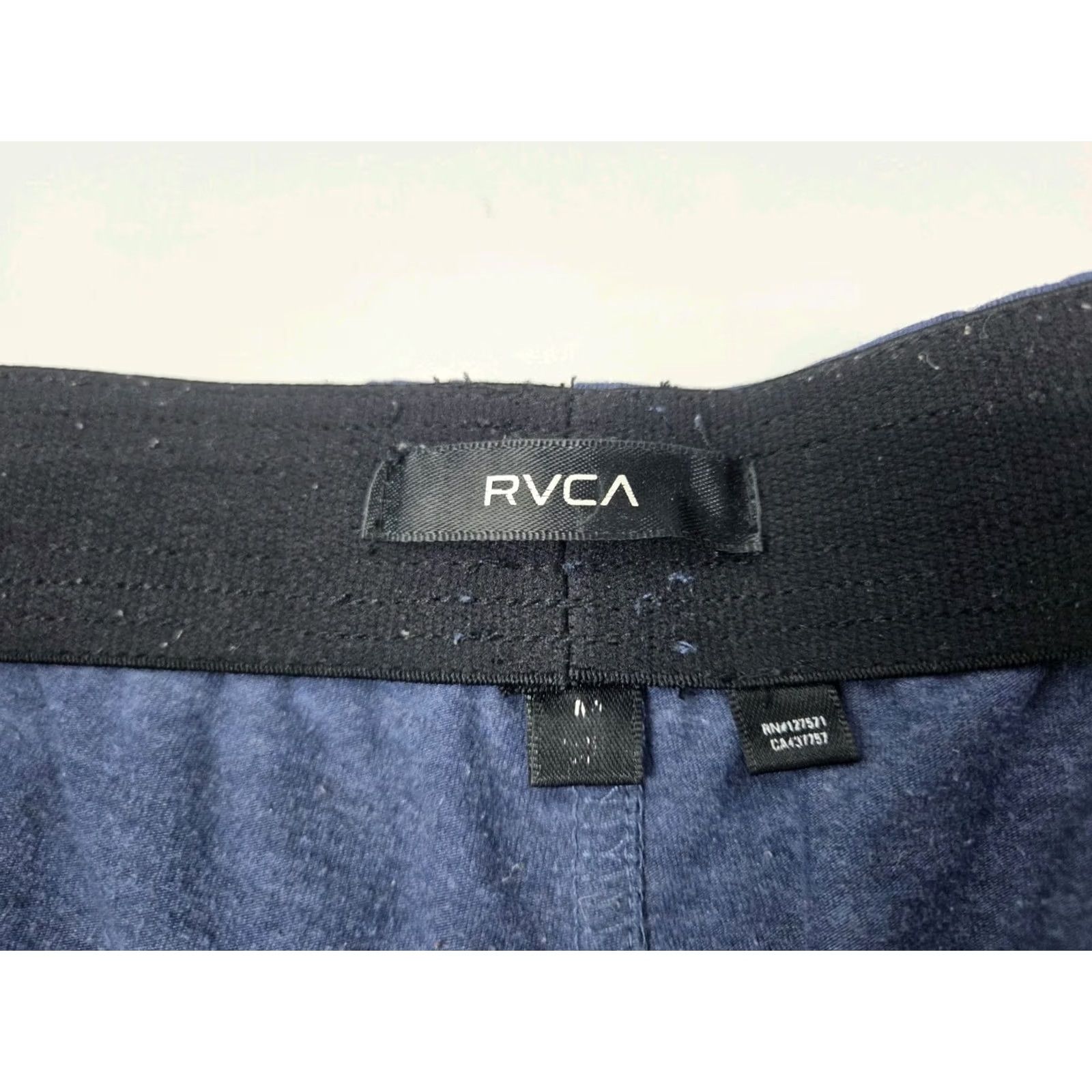 RVCA RVCA Mens Athletic Fleece Shorts Pockets Drawstring Blue 34 Regular Shorts Mens Athletic Blue 34" Wallet? Size US 34 / EU 50 - 3 Thumbnail