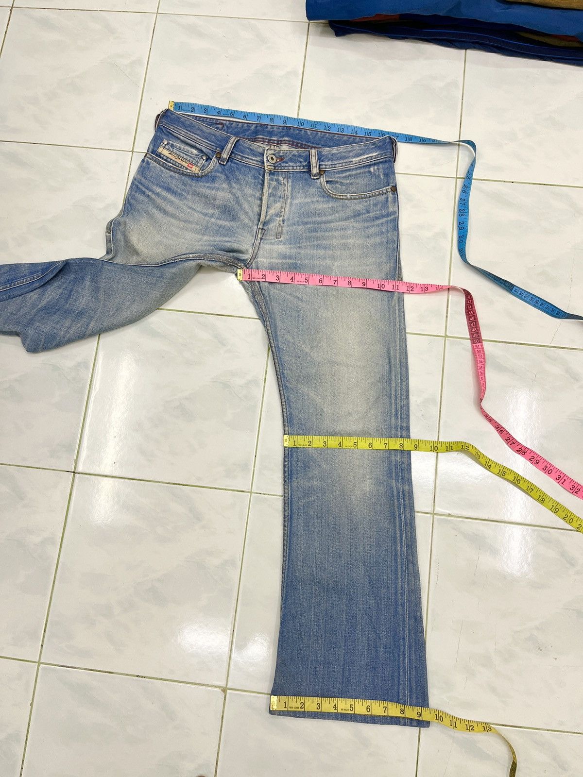 Diesel 🔥🔥🔥STEALS DIESEL INDUSTRY BOOTCUT DENIM Size US 33 - 17 Thumbnail