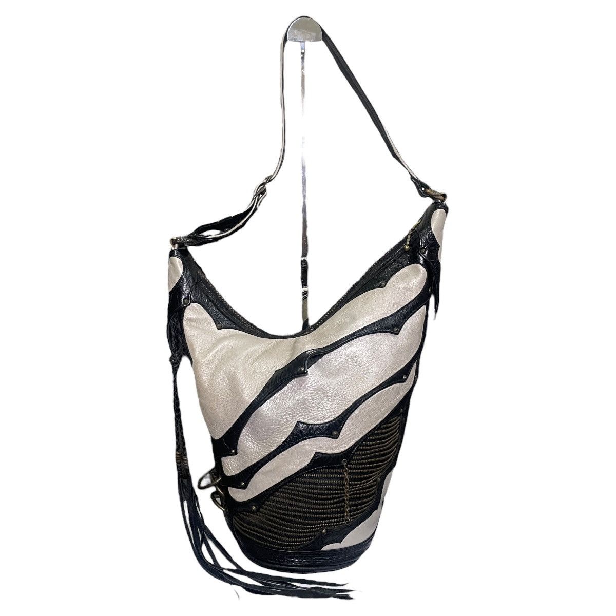 KMRii KMRii 2006 Studded Serpent Snakeskin Leather Shoulder Bag Size ONE SIZE - 10 Thumbnail