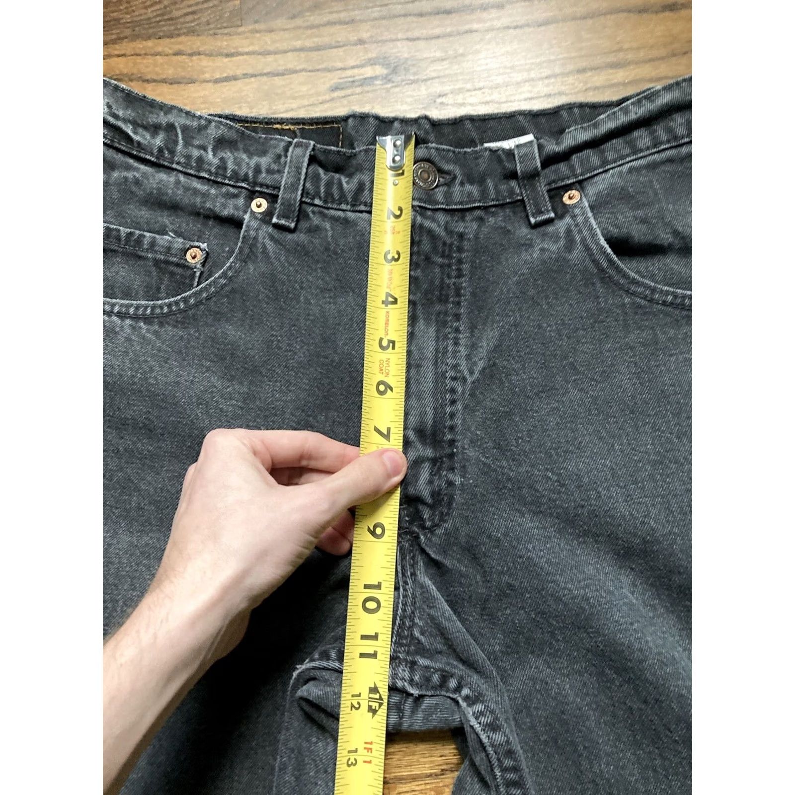Levi's VTG Levis 560 Jeans Mens 33x32 Faded Black Distressed Denim USA Made Tapered 5-Pocket Pull Zip Size US 33 - 5 Thumbnail