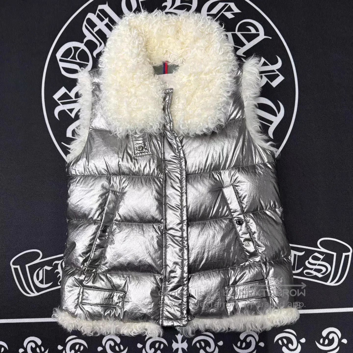 Moncler Silver Puffer Vest with Faux Fur Collar. Size US L / EU 52-54 / 3 - 1 Thumbnail