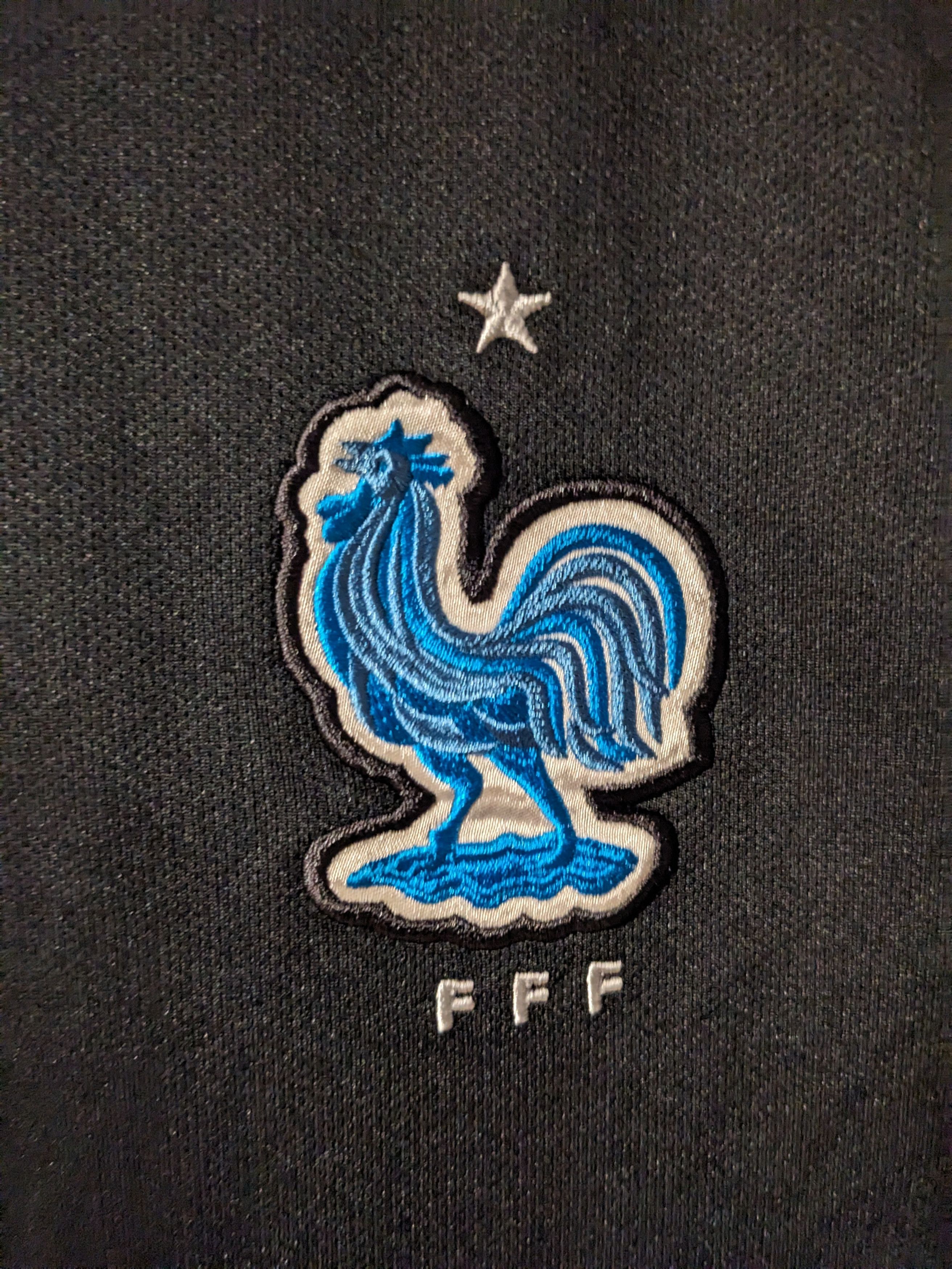 Chelsea Soccer French Football Federation 2017/2018 Nike Soccer Jersey Size US M / EU 48-50 / 2 - 2 Thumbnail