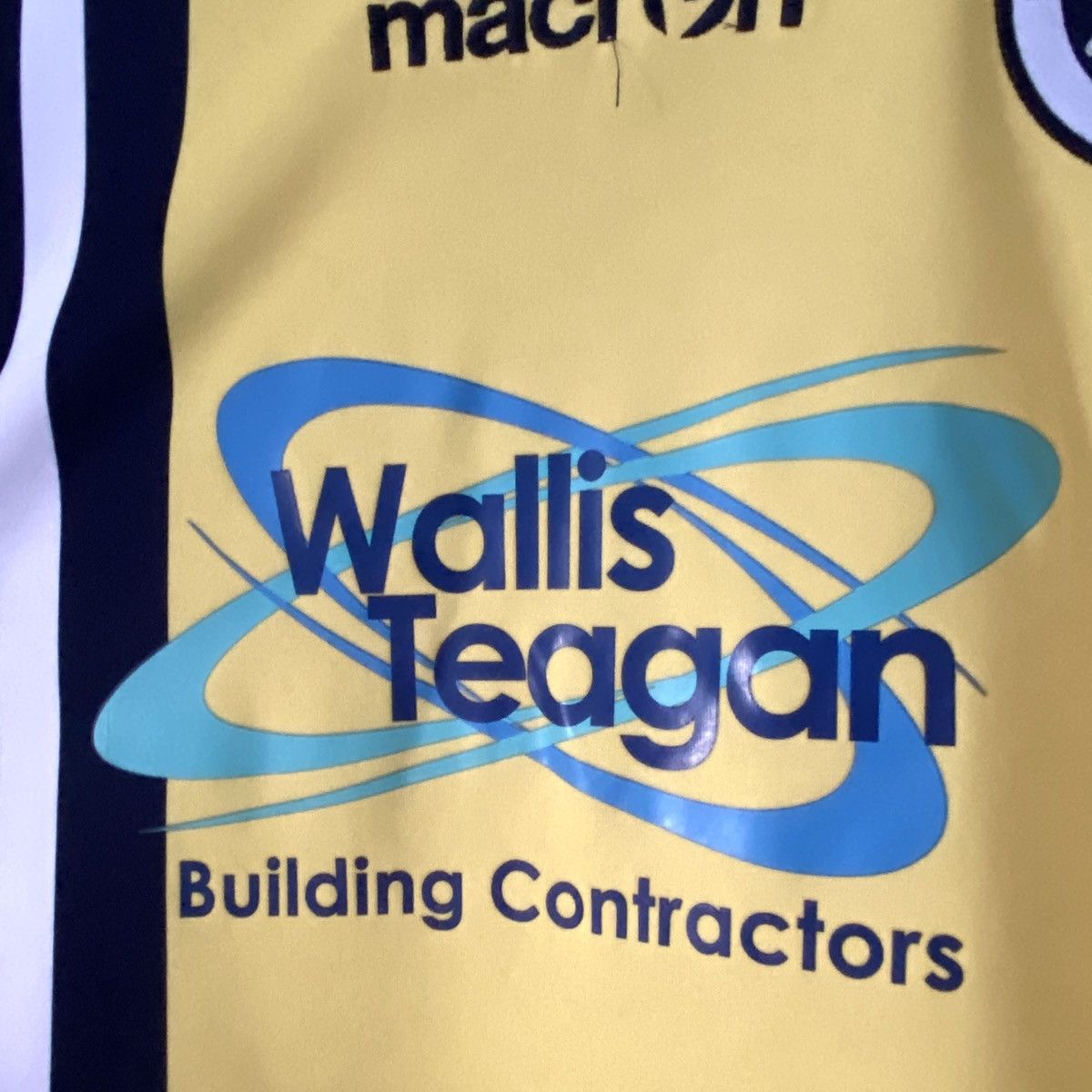 Macron 2015 2016 Millwall England Macron Away Kit Soccer Jersey Tee Size US S / EU 44-46 / 1 - 3 Thumbnail