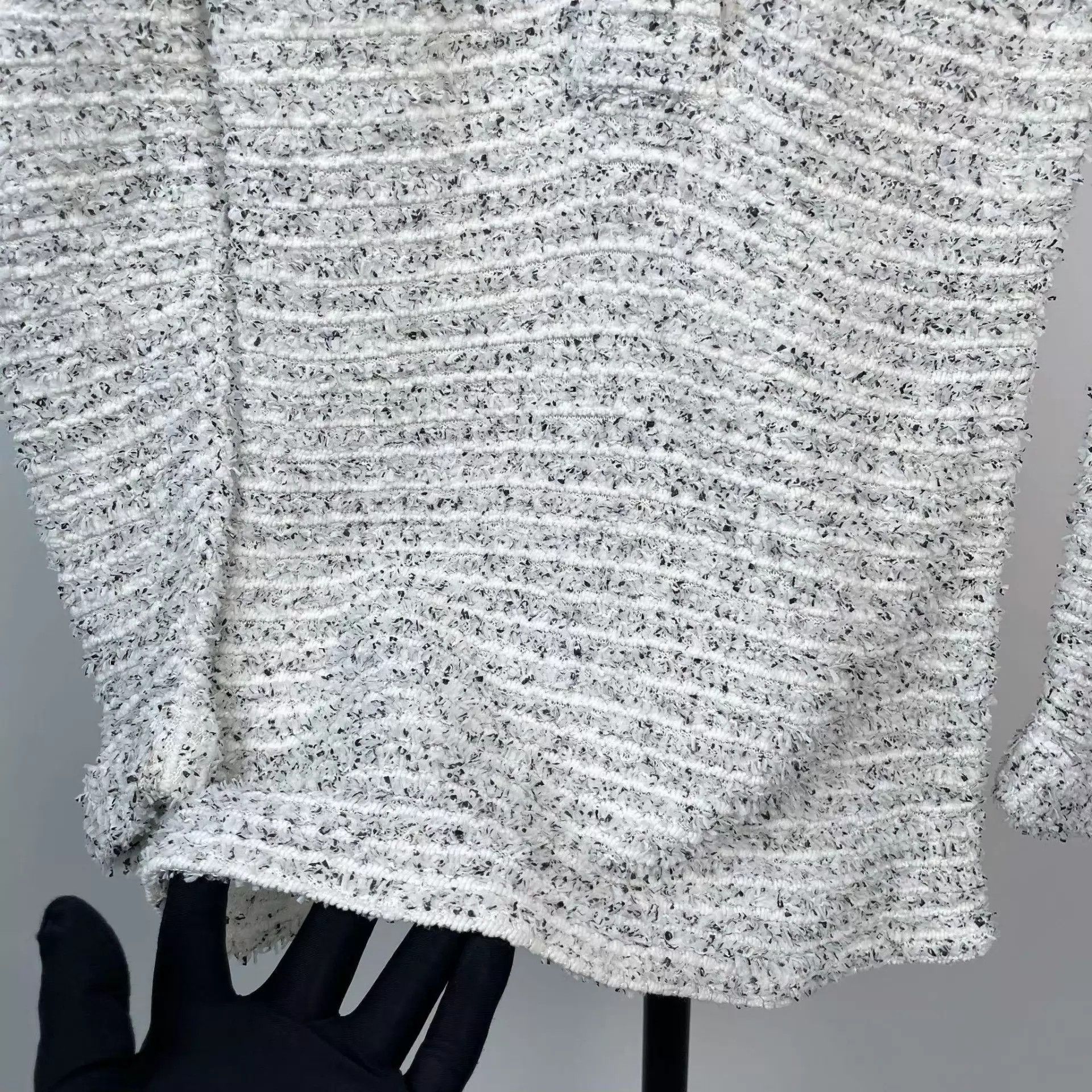 Chanel Chanel tweed tee white 38 95 New Size S / US 4 / IT 40 - 9 Thumbnail
