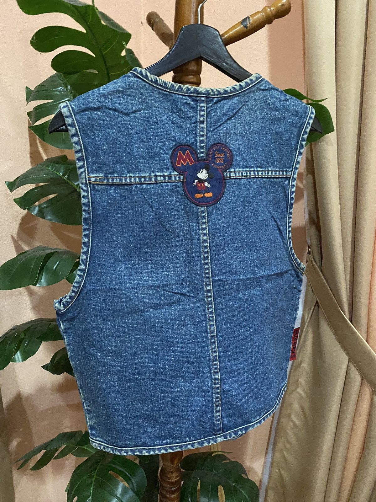 Mickey Mouse Vintage Mickey & Co. Denim Vest Disney Americana Classic Size US M / EU 48-50 / 2 - 11 Thumbnail